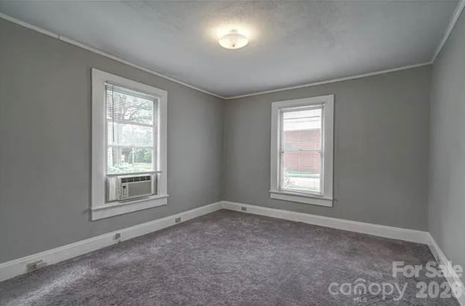 431 W Statesville Avenue — Mooresville