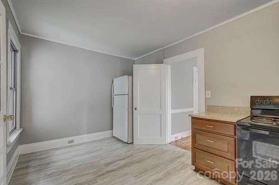 431 W Statesville Avenue — Mooresville