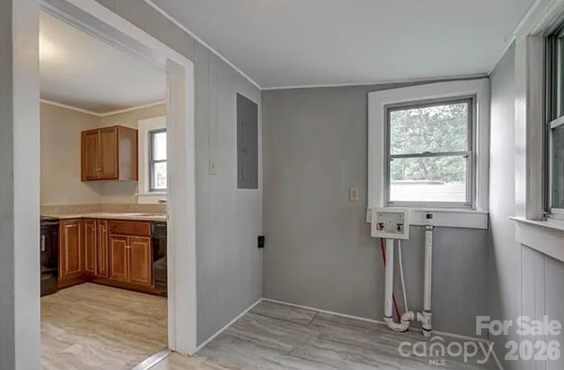 431 W Statesville Avenue — Mooresville