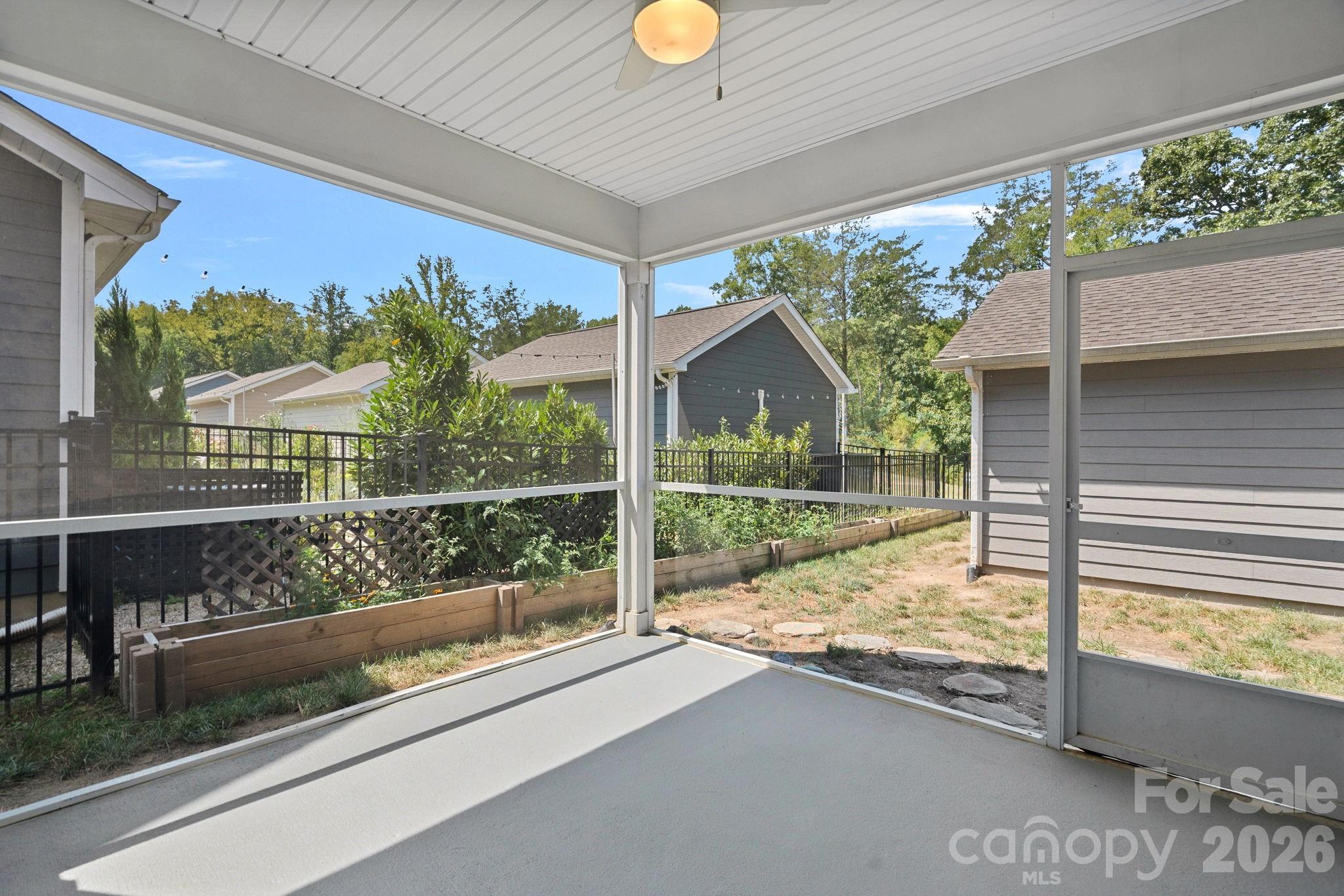 15625 White Quartz Lane — Davidson