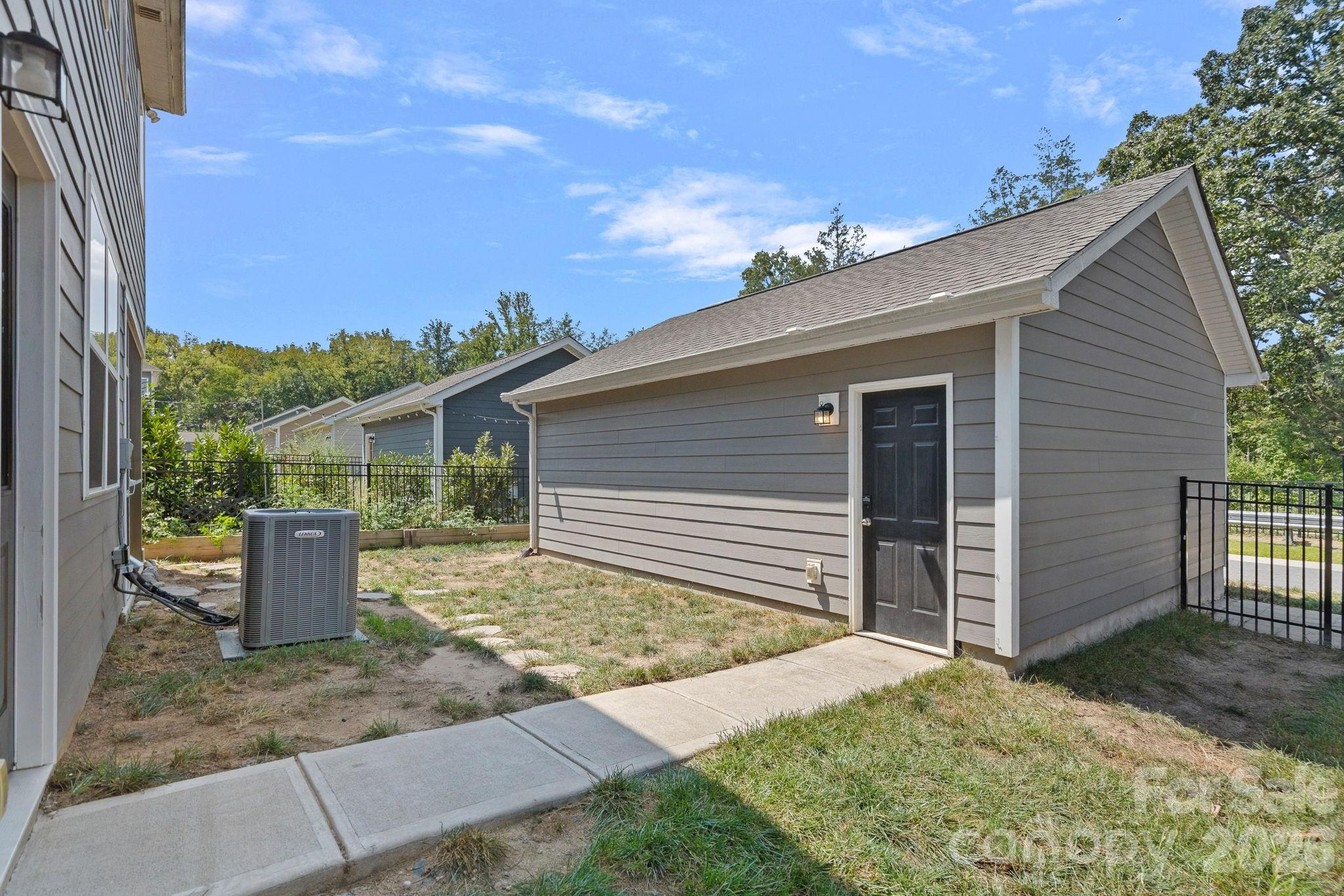 15625 White Quartz Lane — Davidson