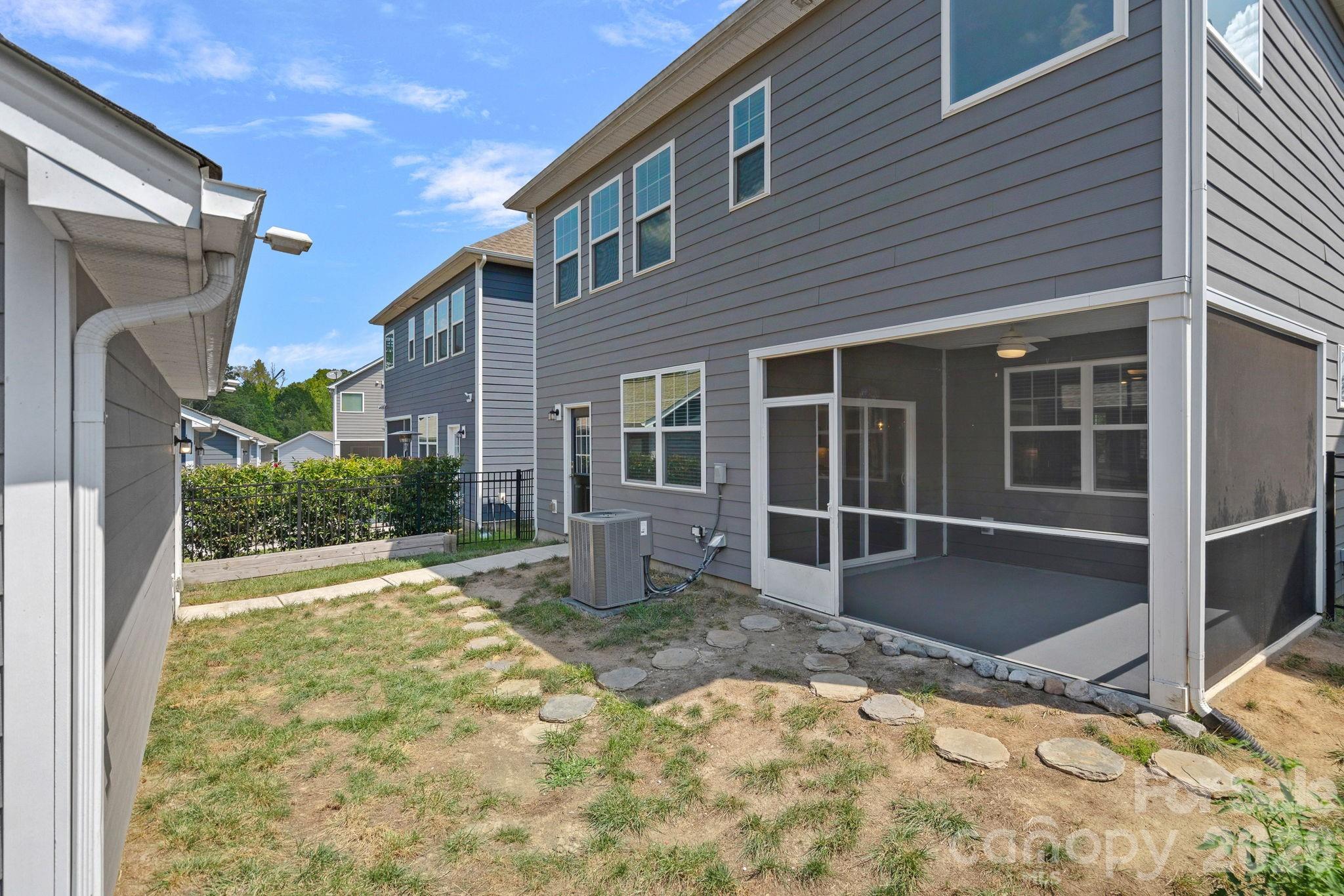 15625 White Quartz Lane — Davidson