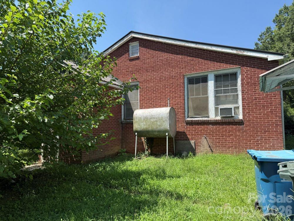 1710 STOKES FERRY Road — Salisbury