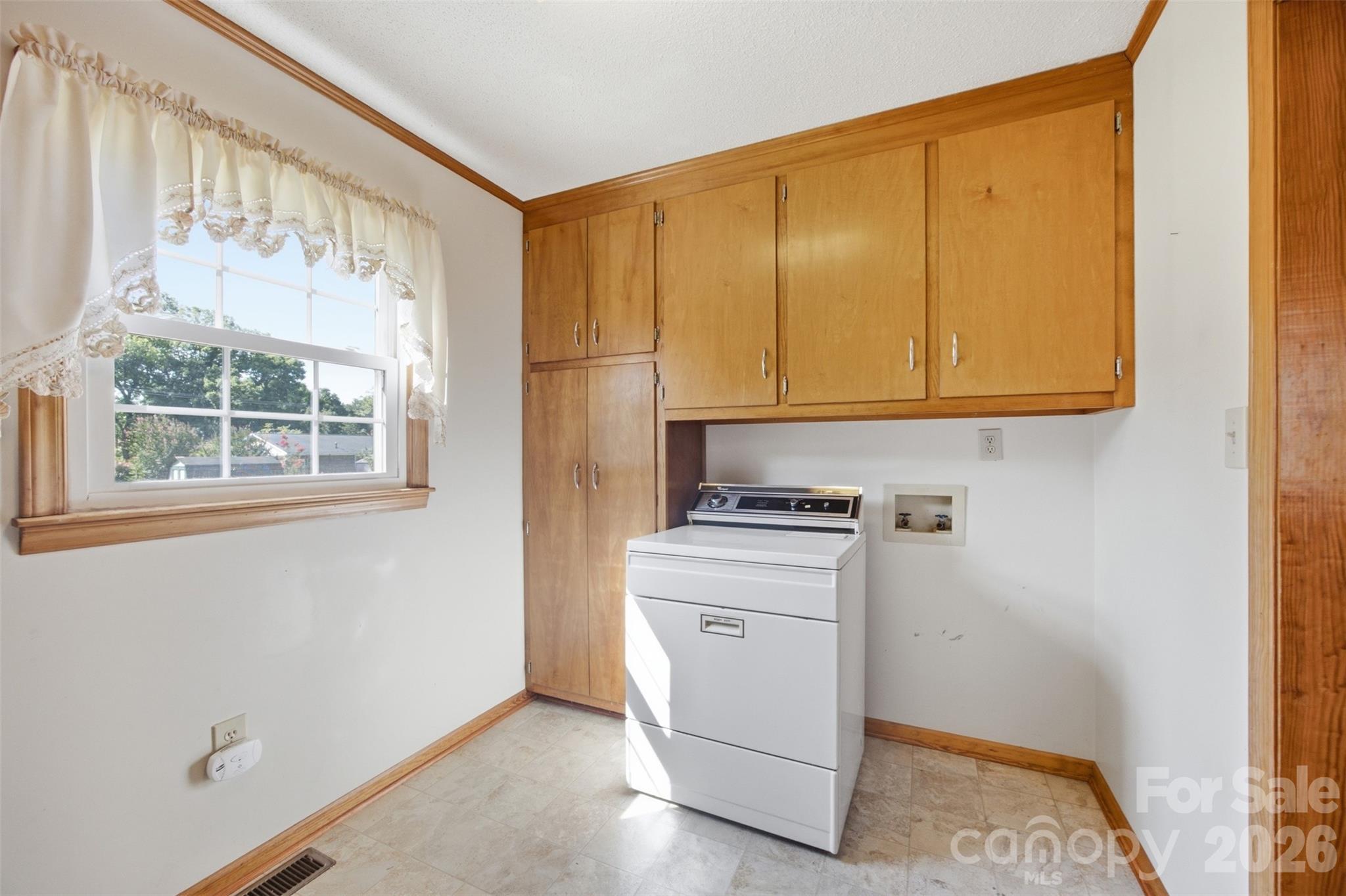 2311 Shaw Avenue — Gastonia