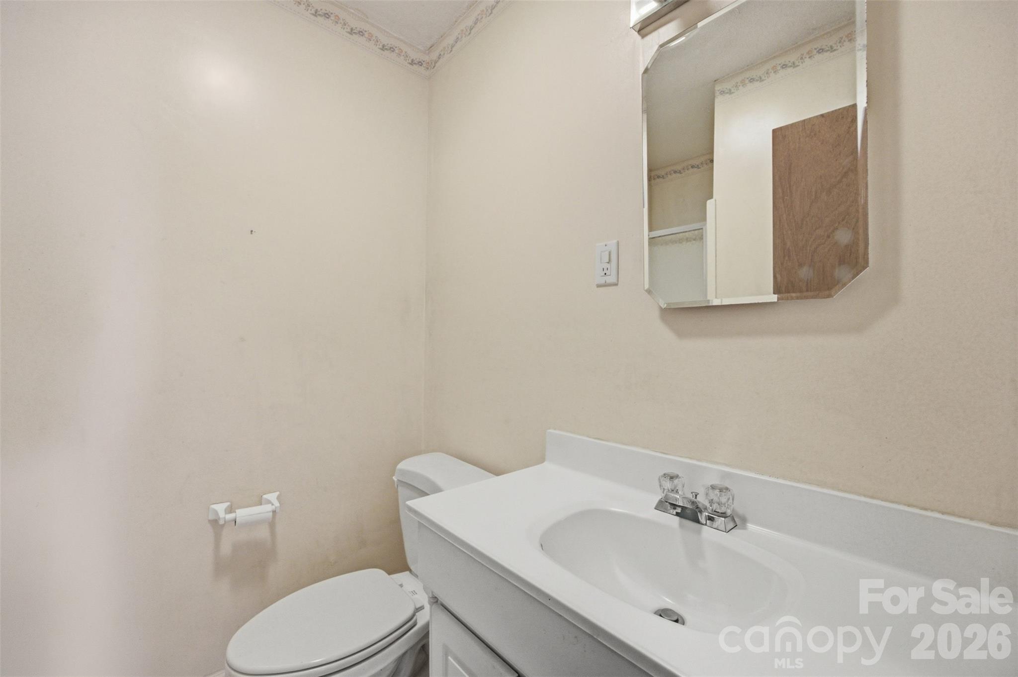 2311 Shaw Avenue — Gastonia