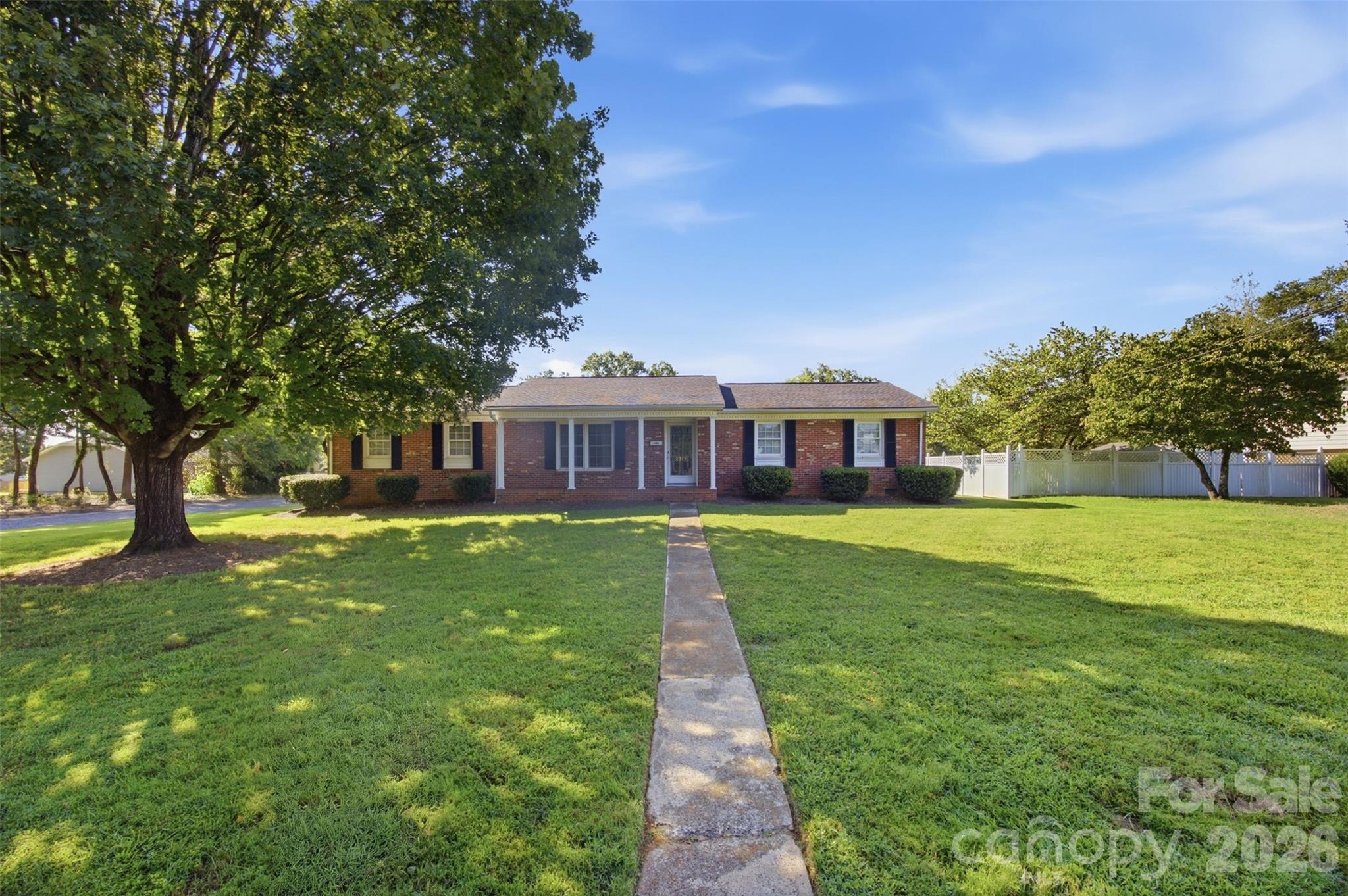 2311 Shaw Avenue — Gastonia