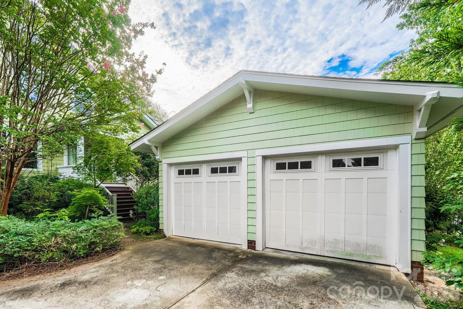 1006 Assembly Street — Belmont