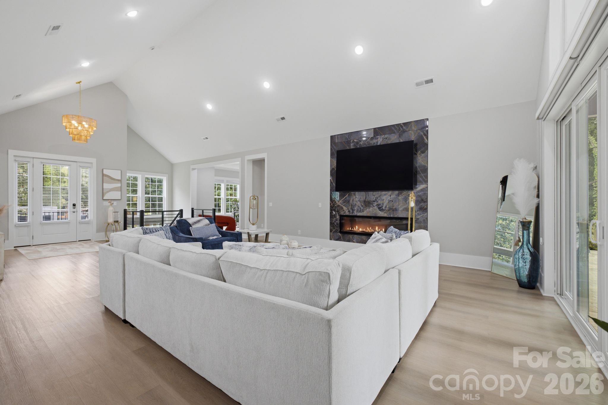6021 Monticello Drive NW — Concord