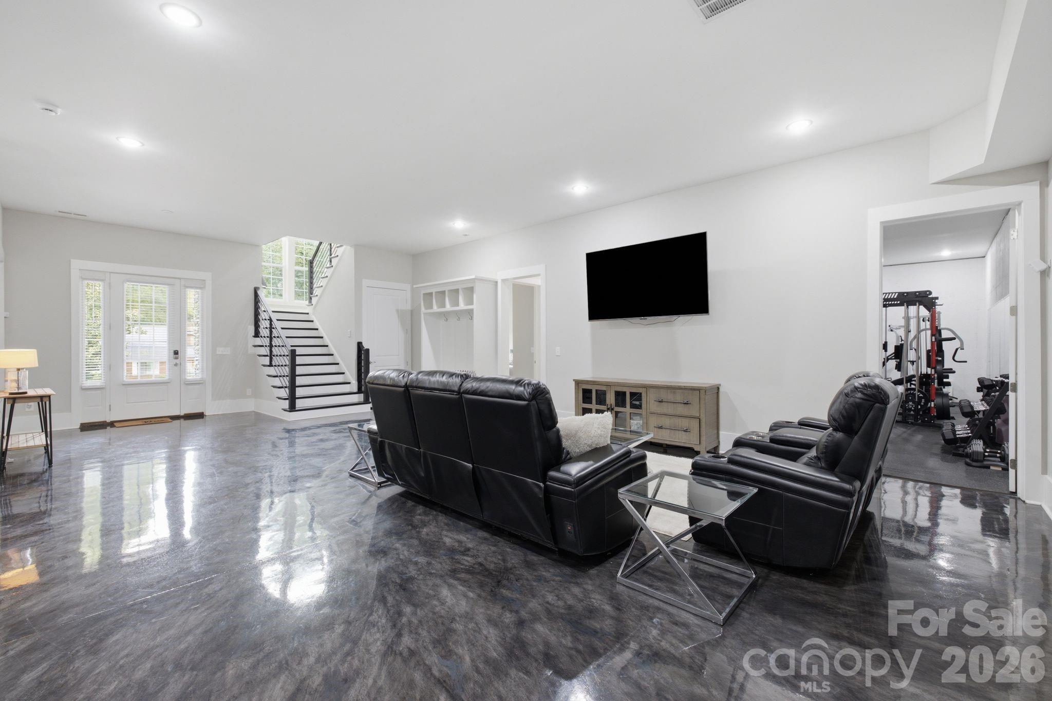 6021 Monticello Drive NW — Concord