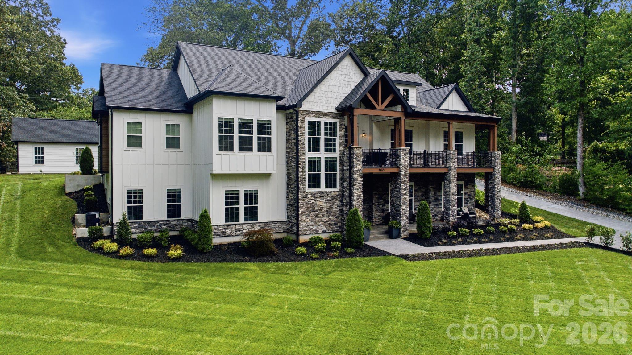 6021 Monticello Drive NW — Concord