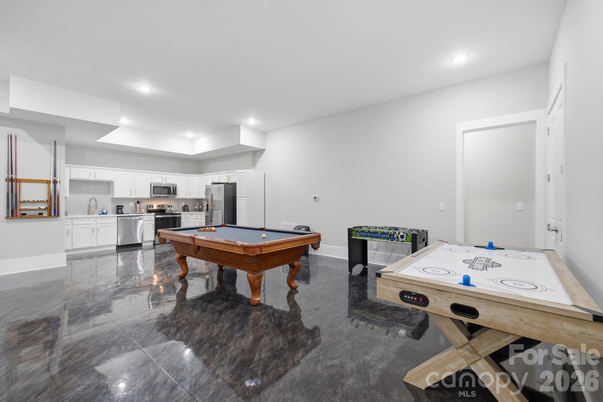 6021 Monticello Drive NW — Concord