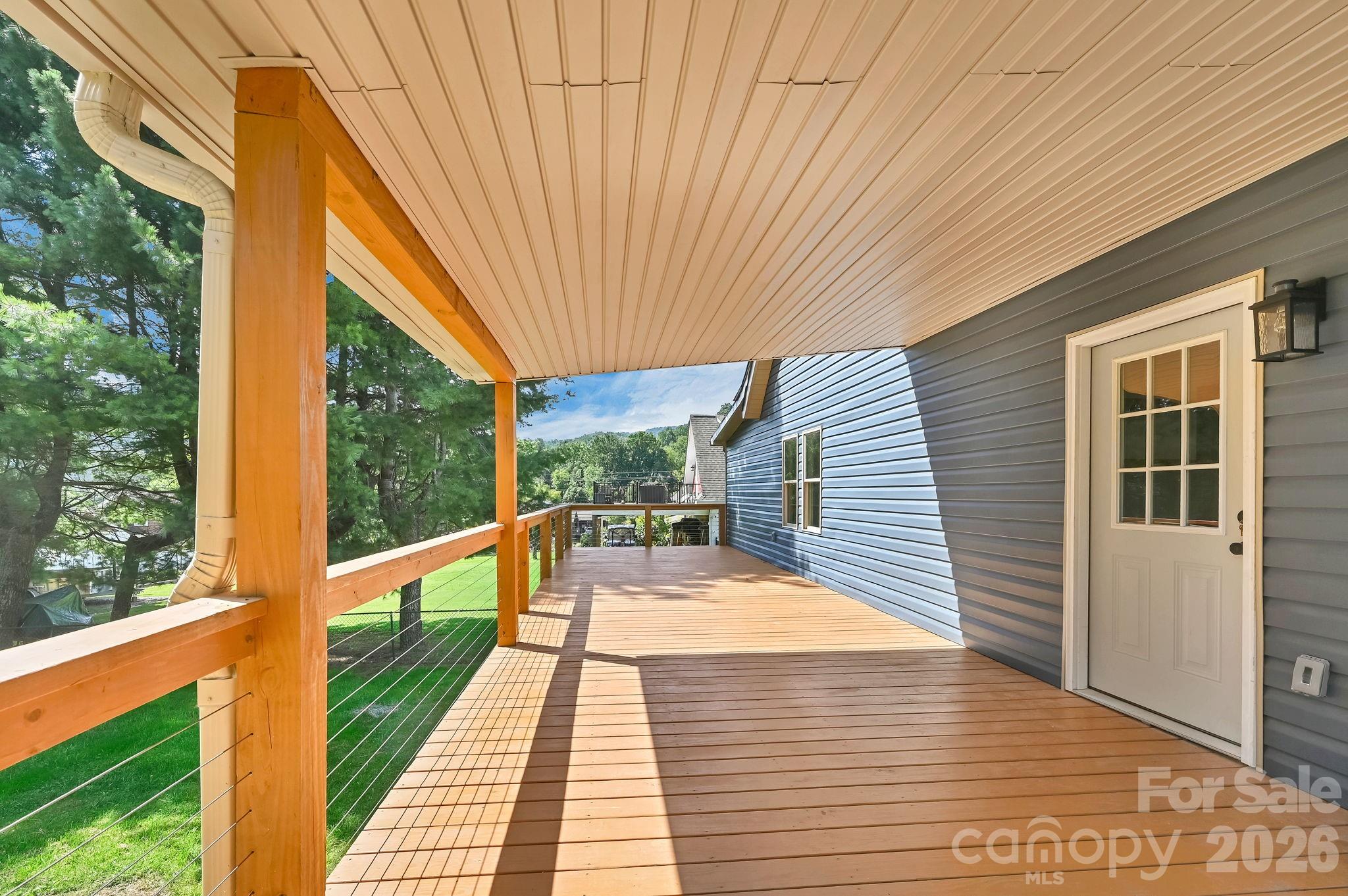 34 Long View Drive — Burnsville