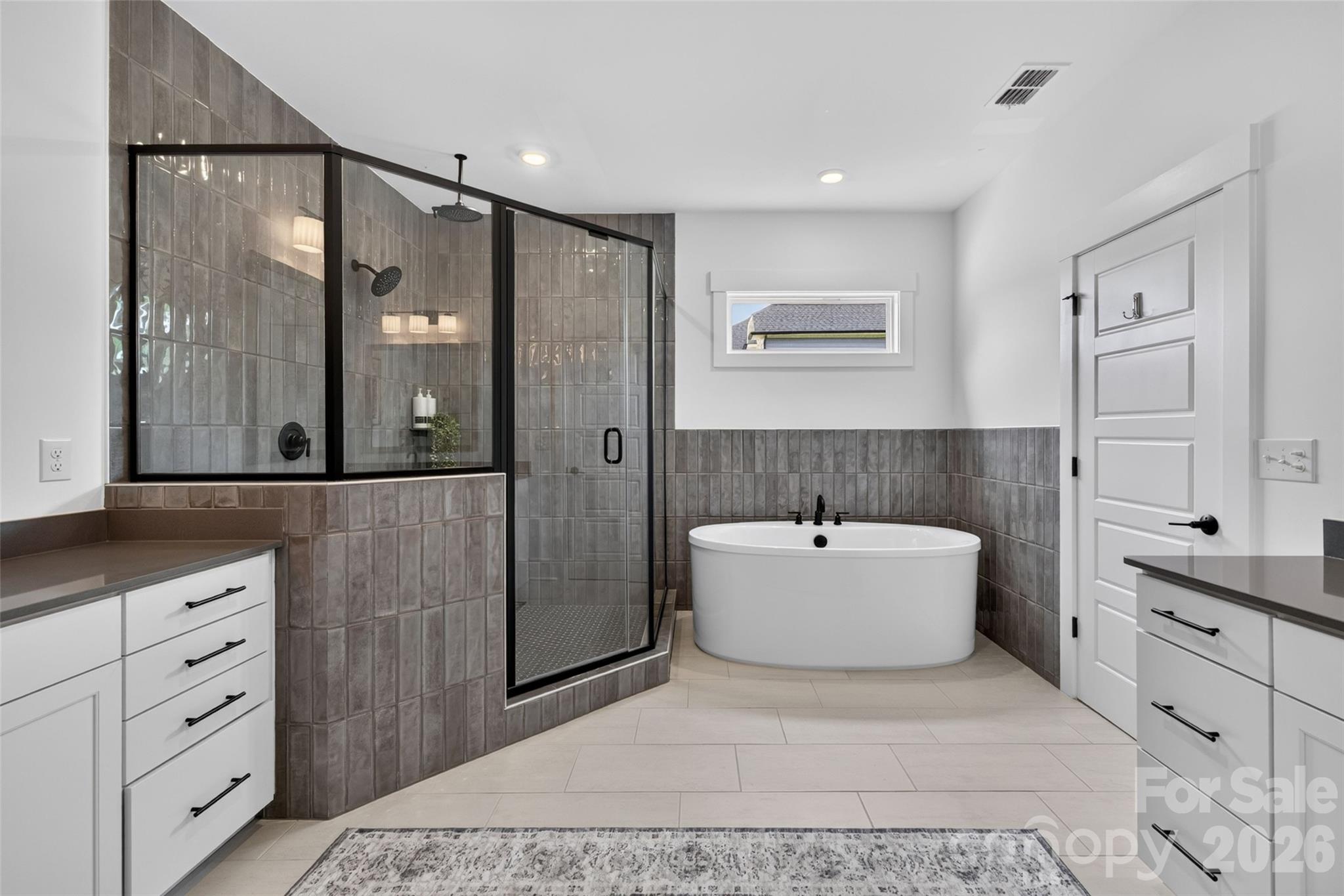 14109 White Gardens Lane — Huntersville