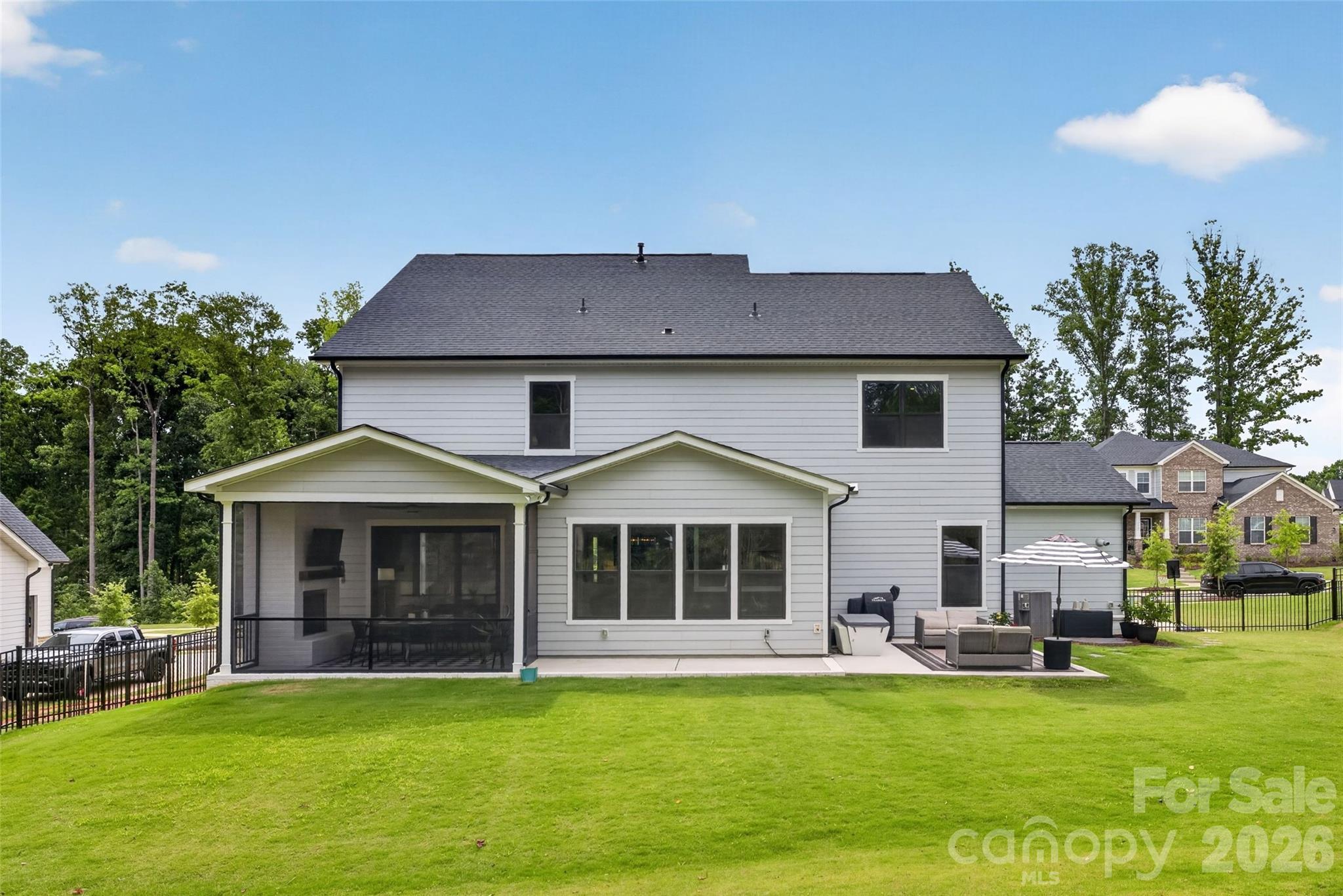 14109 White Gardens Lane — Huntersville