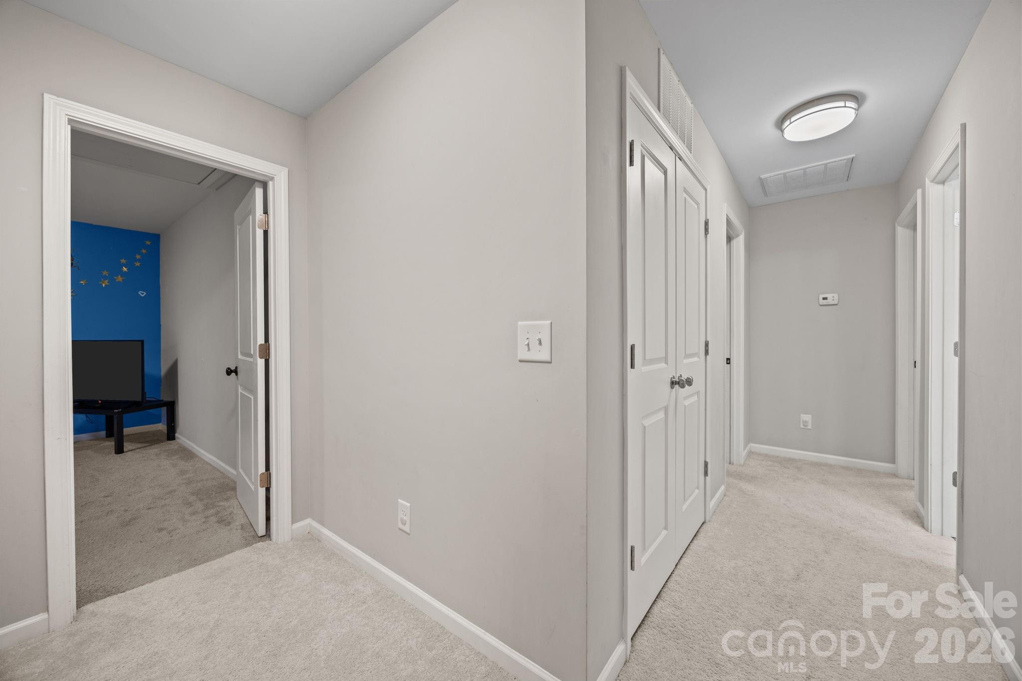 865 Winterside Lane — Winston Salem