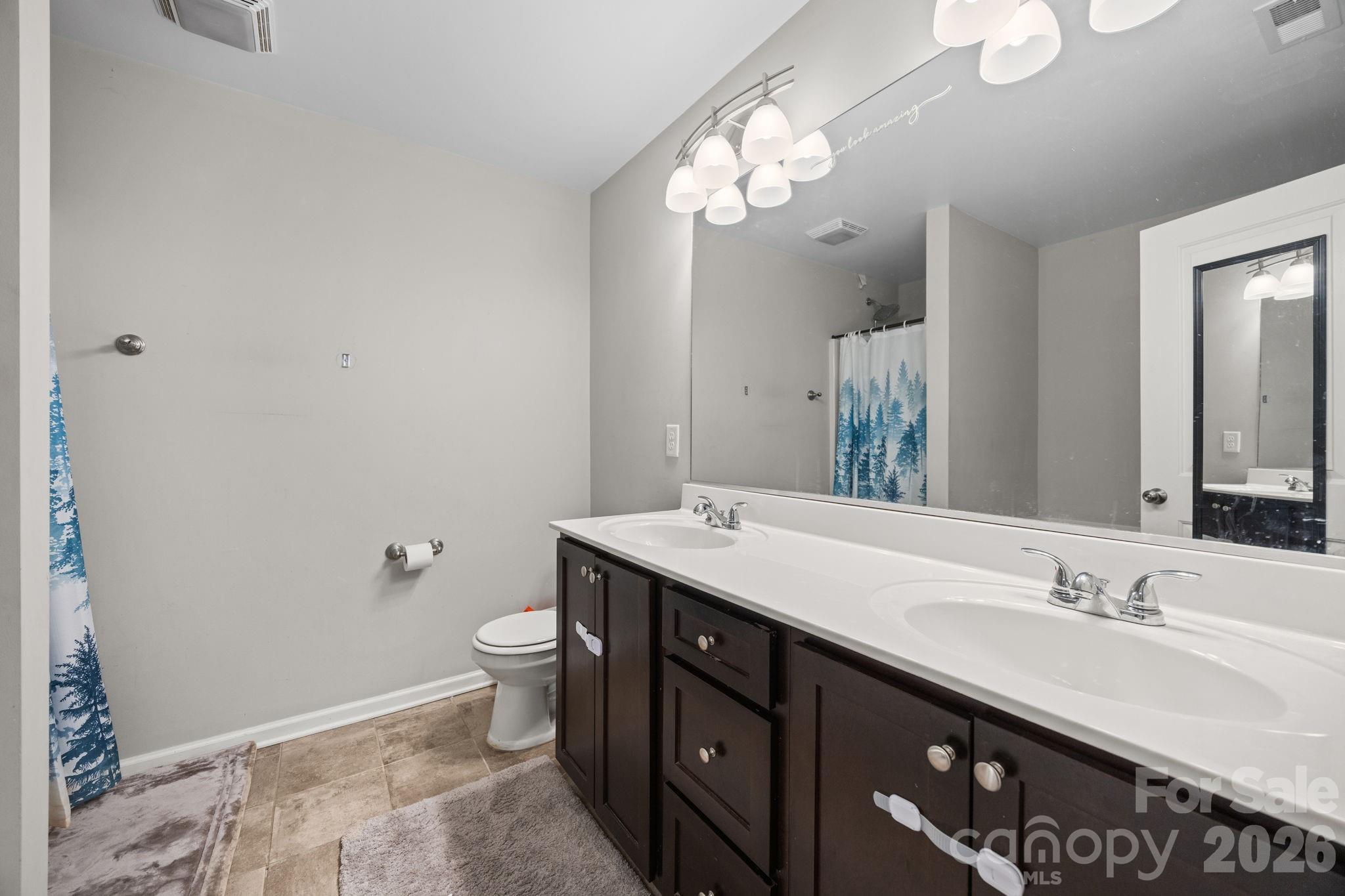 865 Winterside Lane — Winston Salem