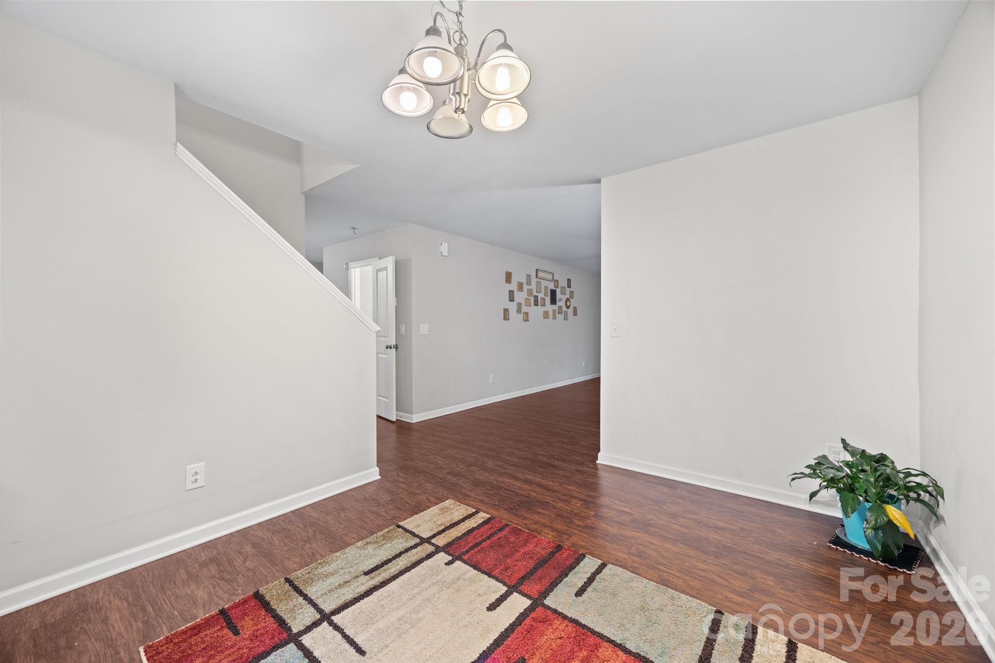 865 Winterside Lane — Winston Salem