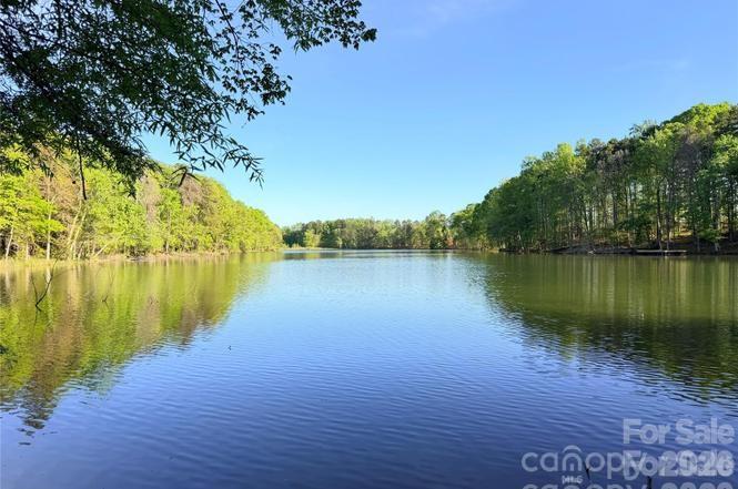 5132 Glenwalk Drive — Charlotte