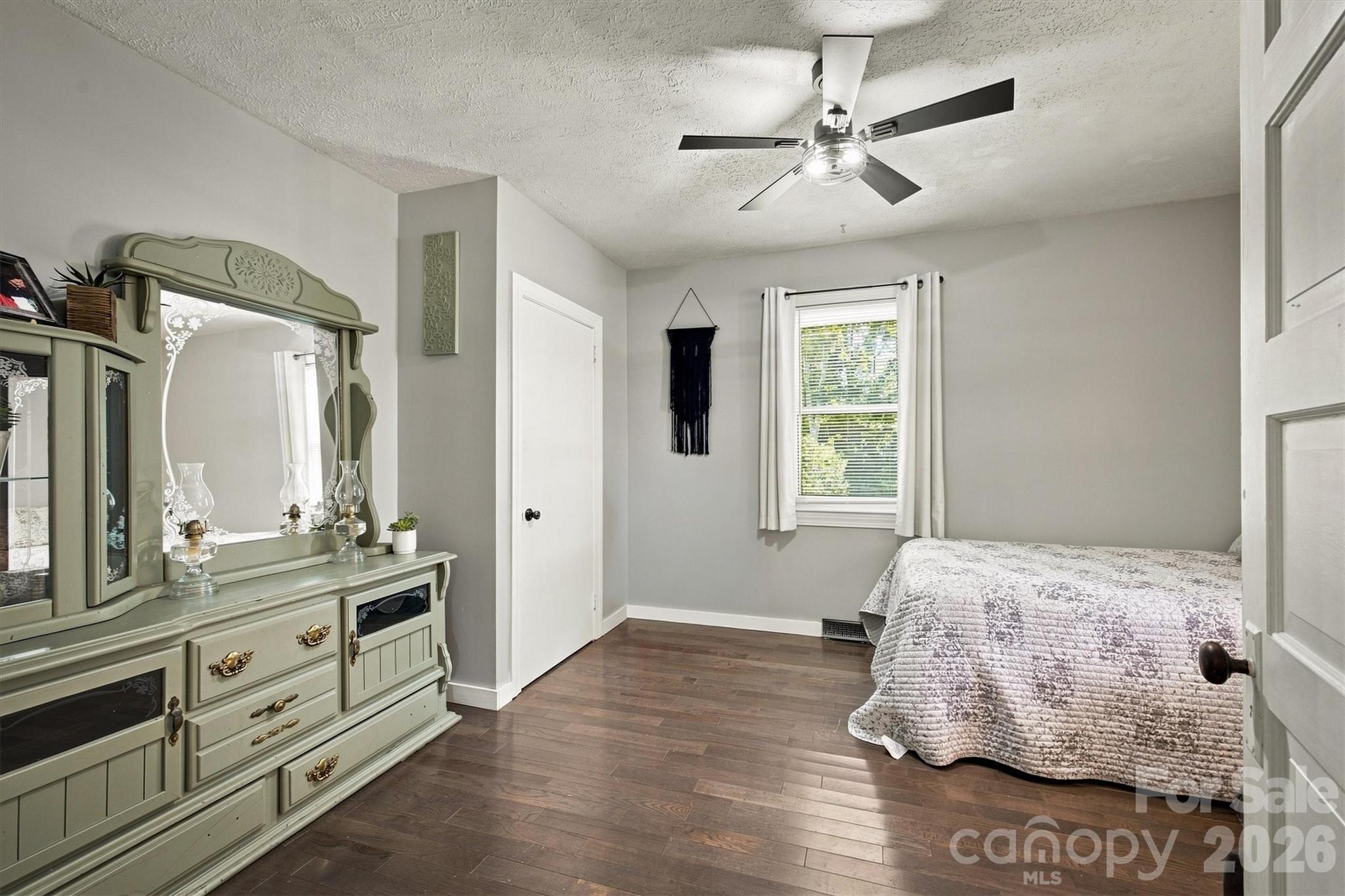 116 Amherst Road — Morganton
