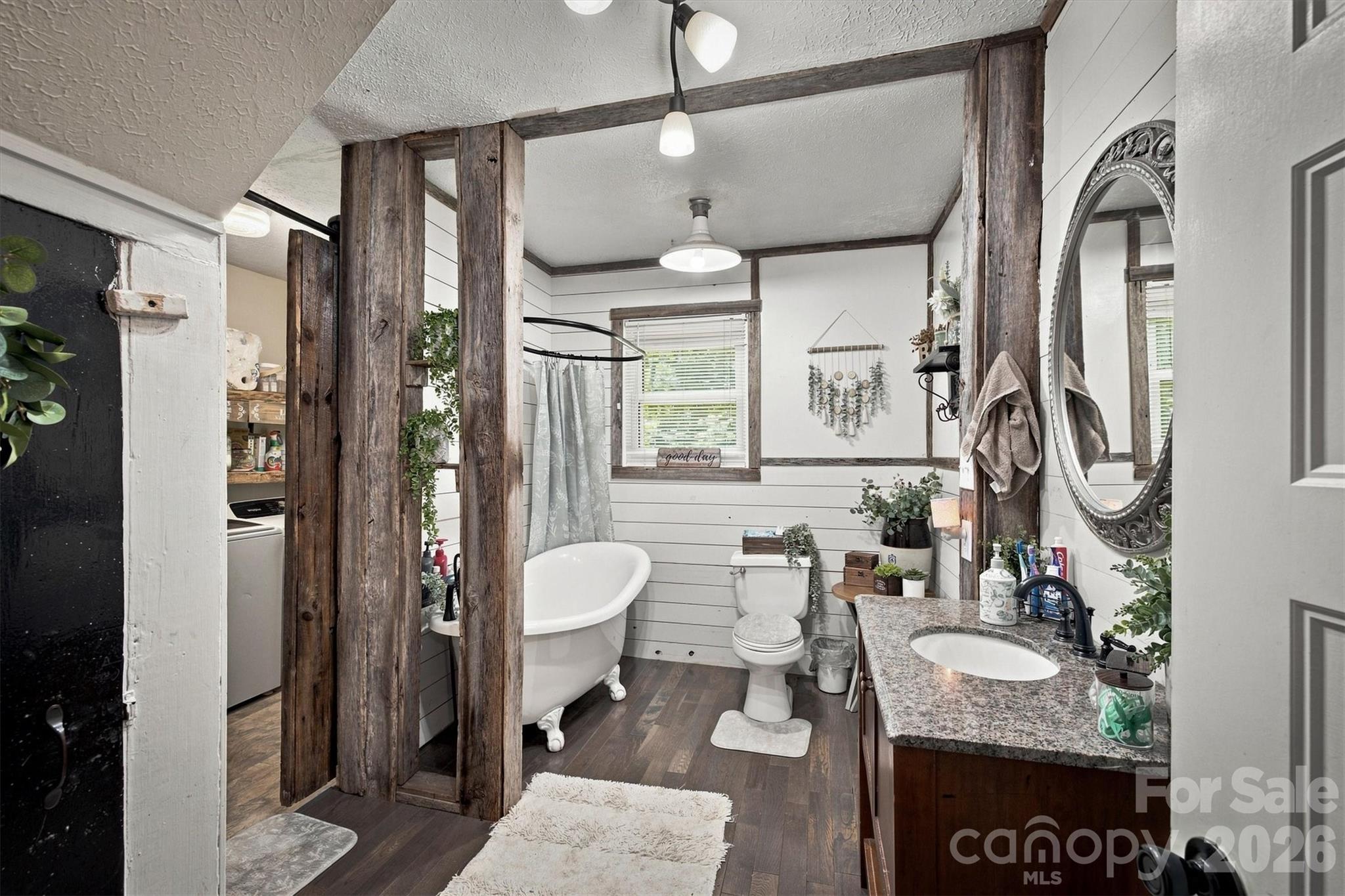 116 Amherst Road — Morganton