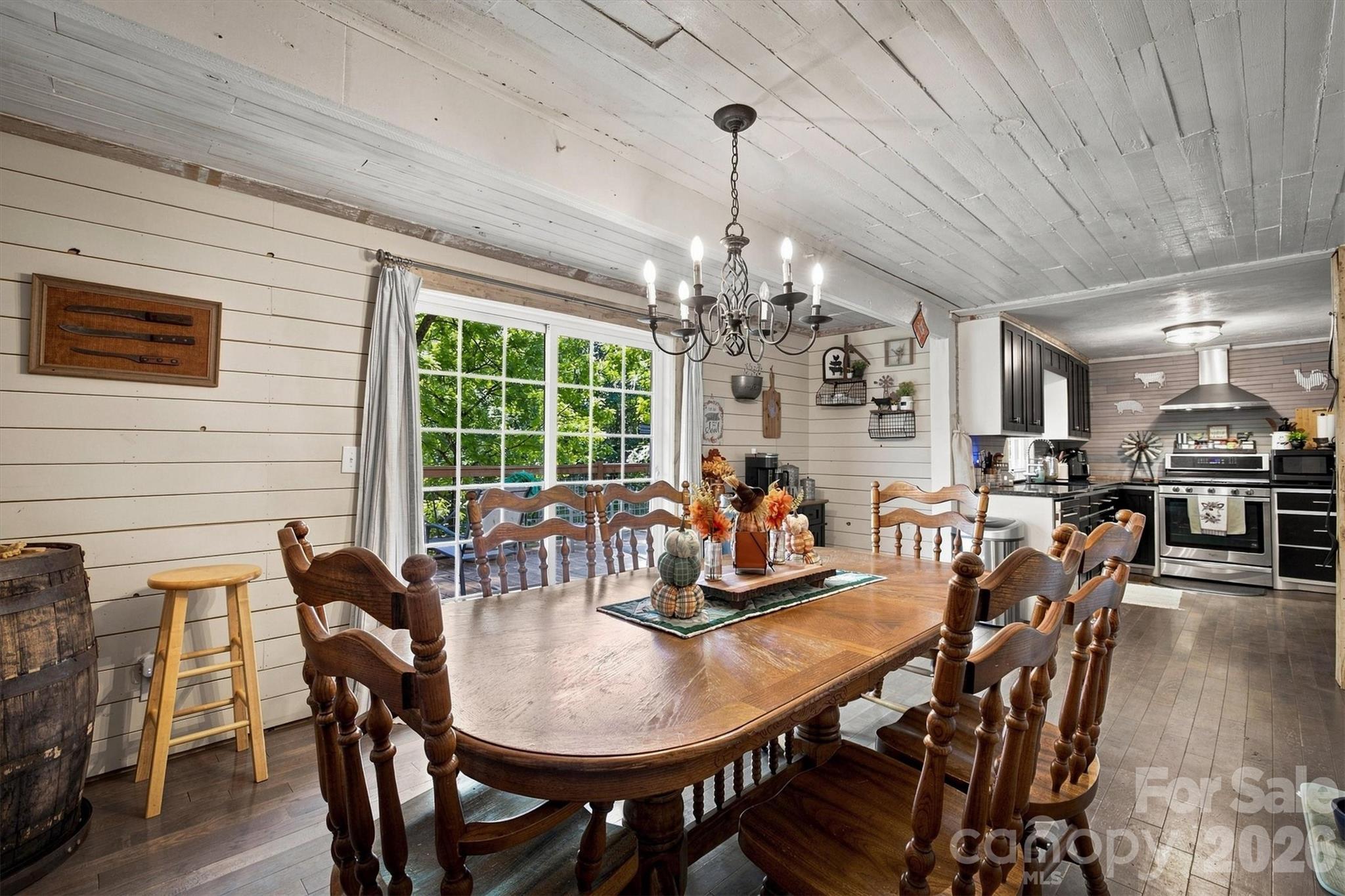 116 Amherst Road — Morganton