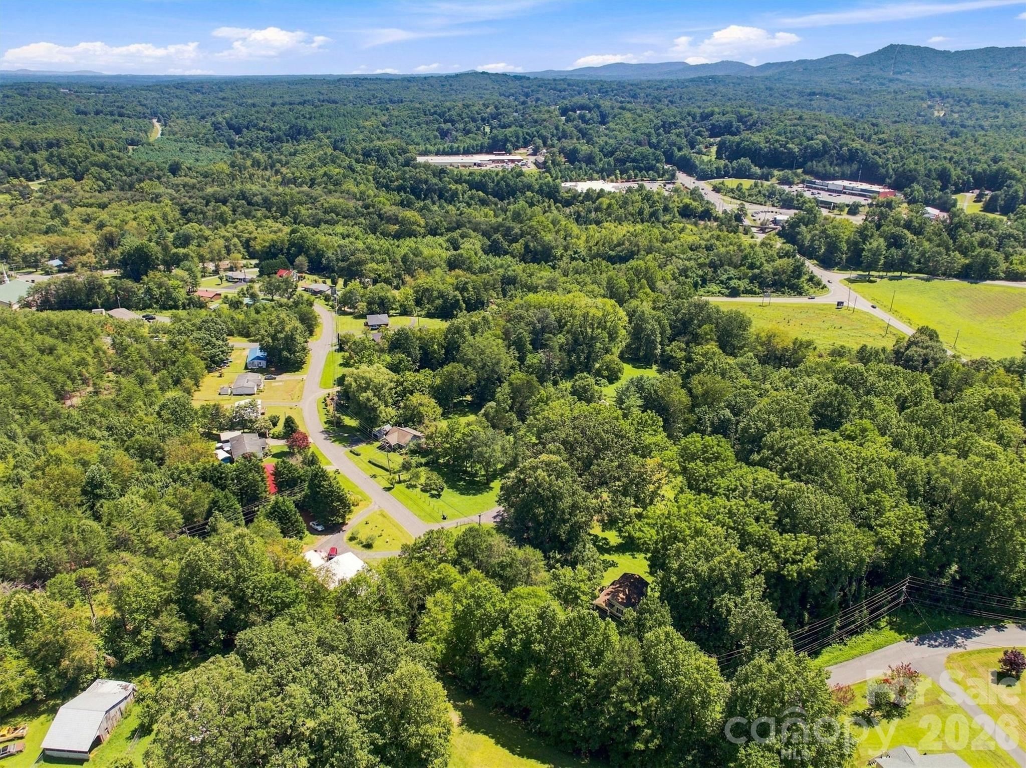 116 Amherst Road — Morganton
