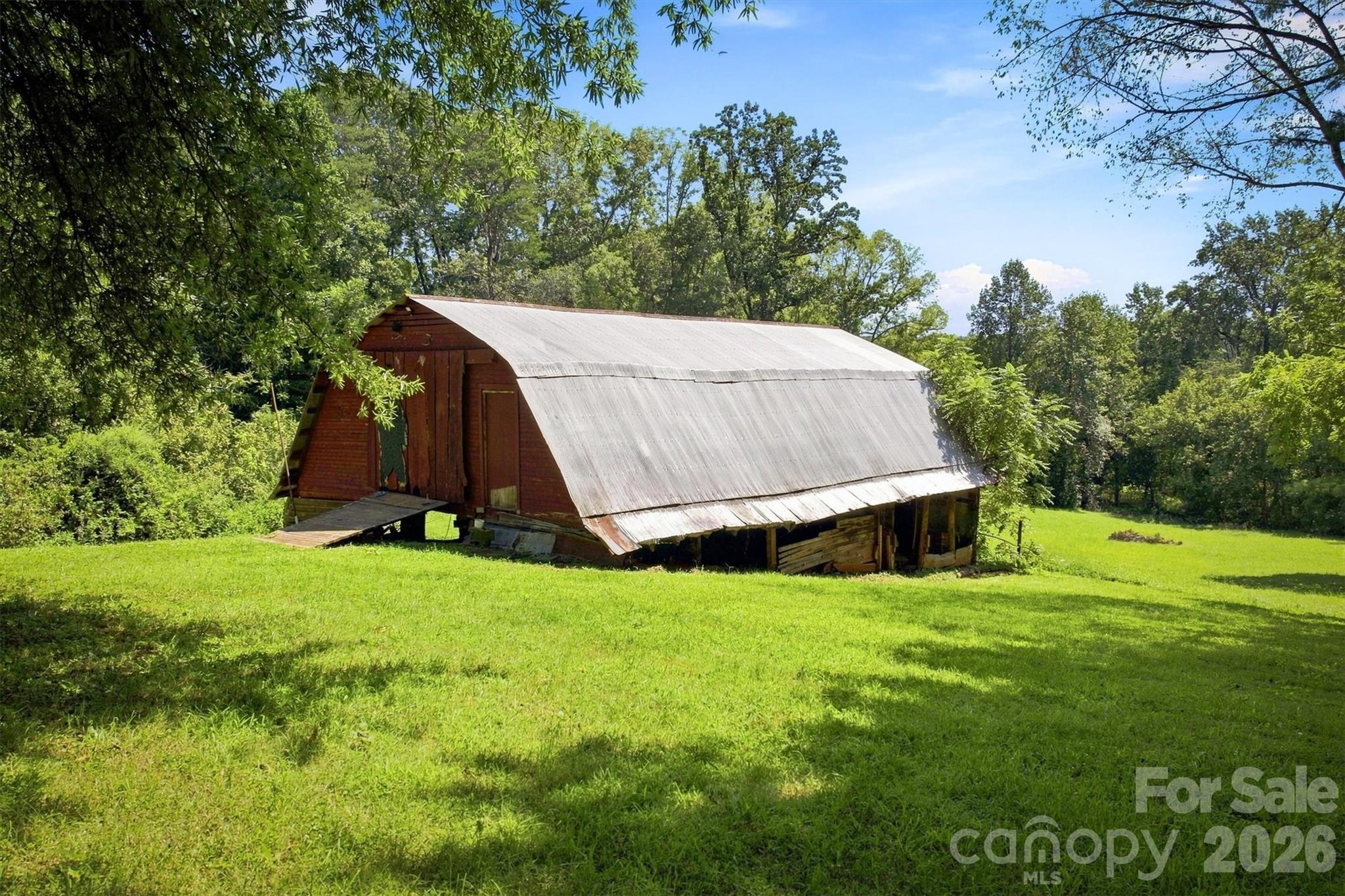 116 Amherst Road — Morganton