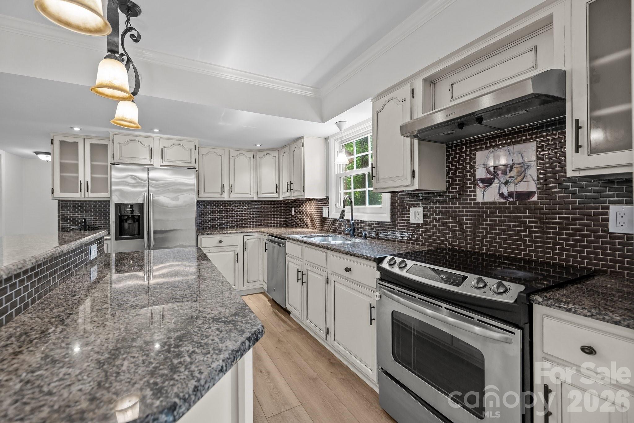 6713 William Harry Court — Charlotte