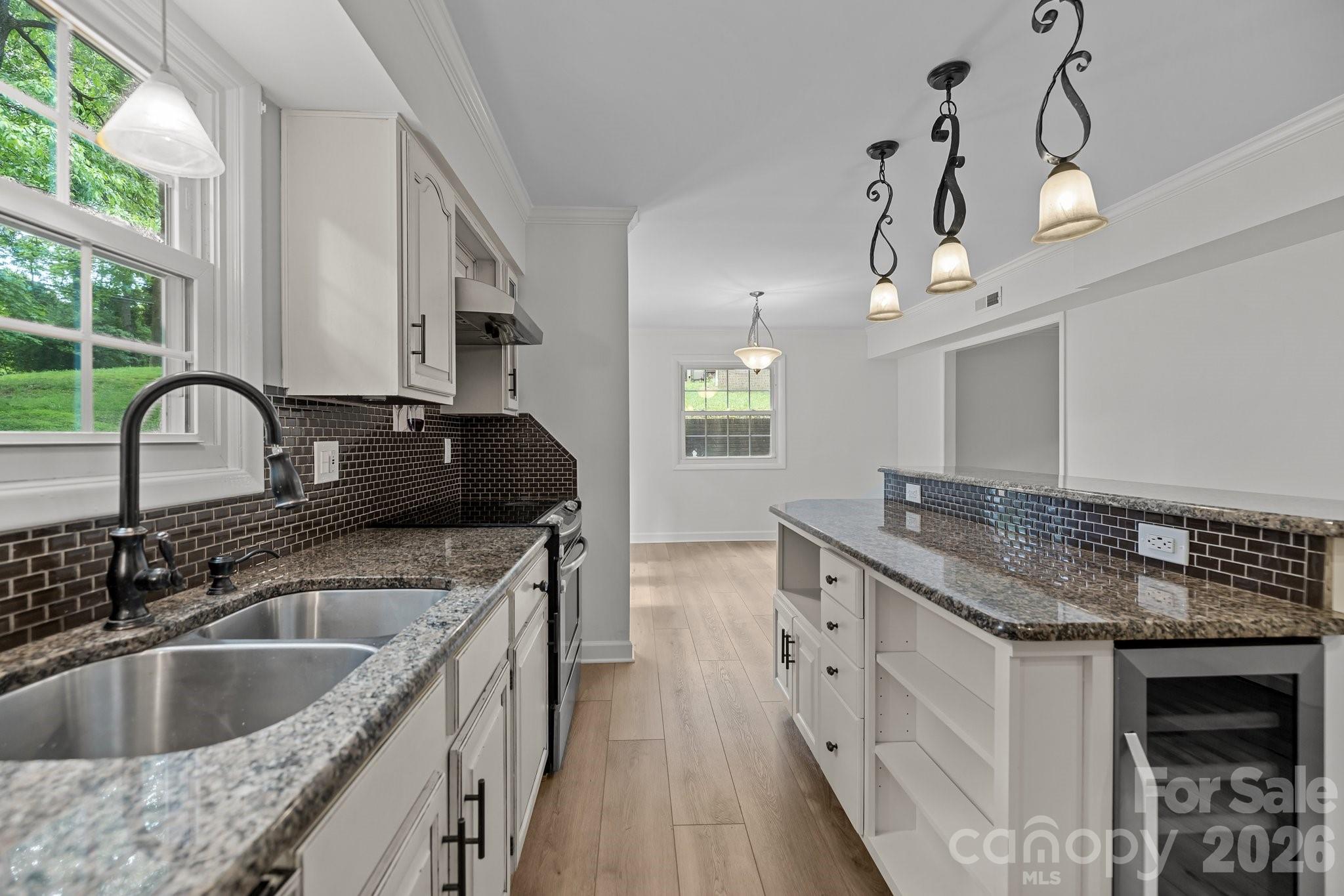 6713 William Harry Court — Charlotte