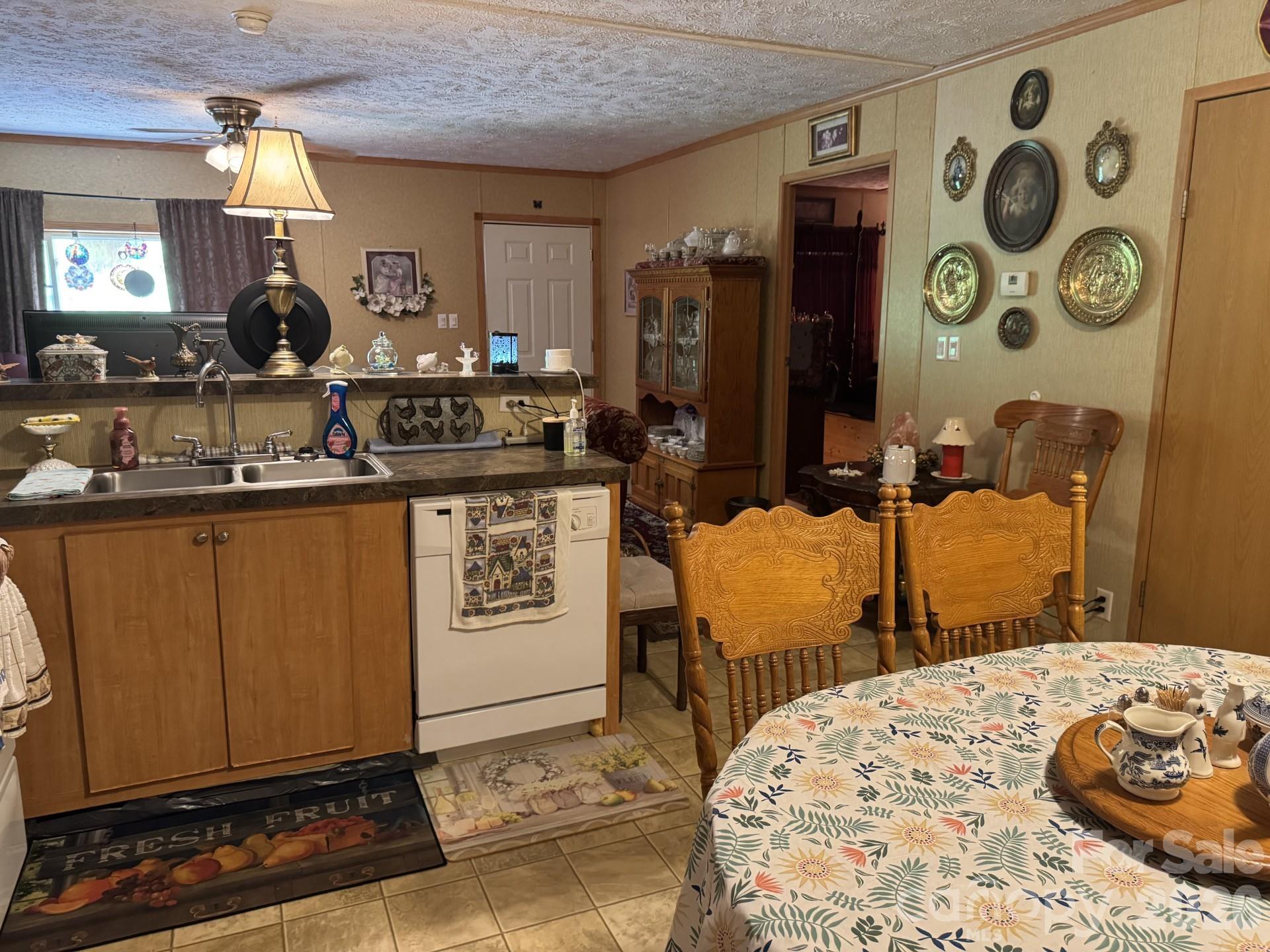 165 Shea Drive — Marion