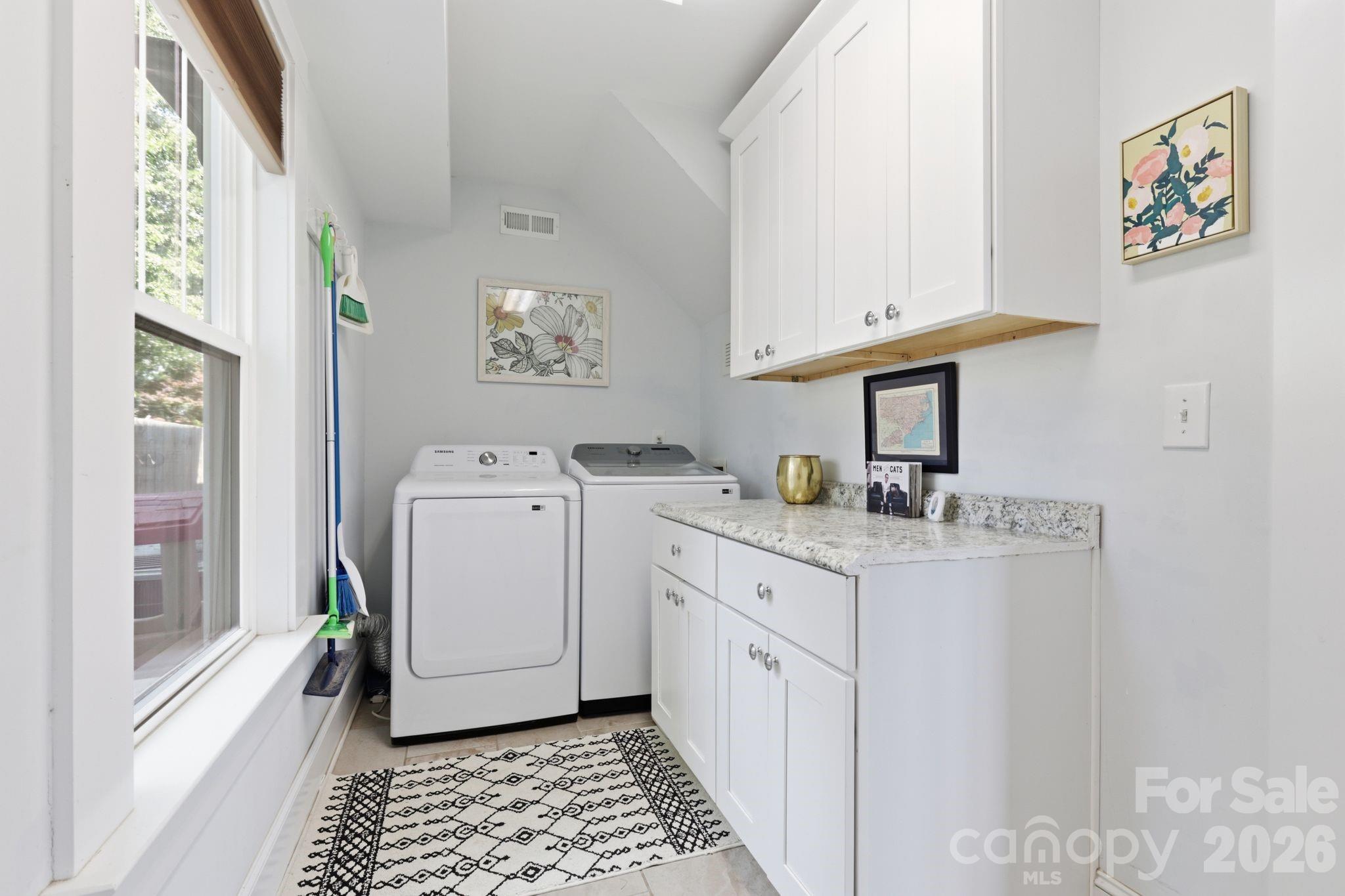 3405 Benard Avenue — Charlotte