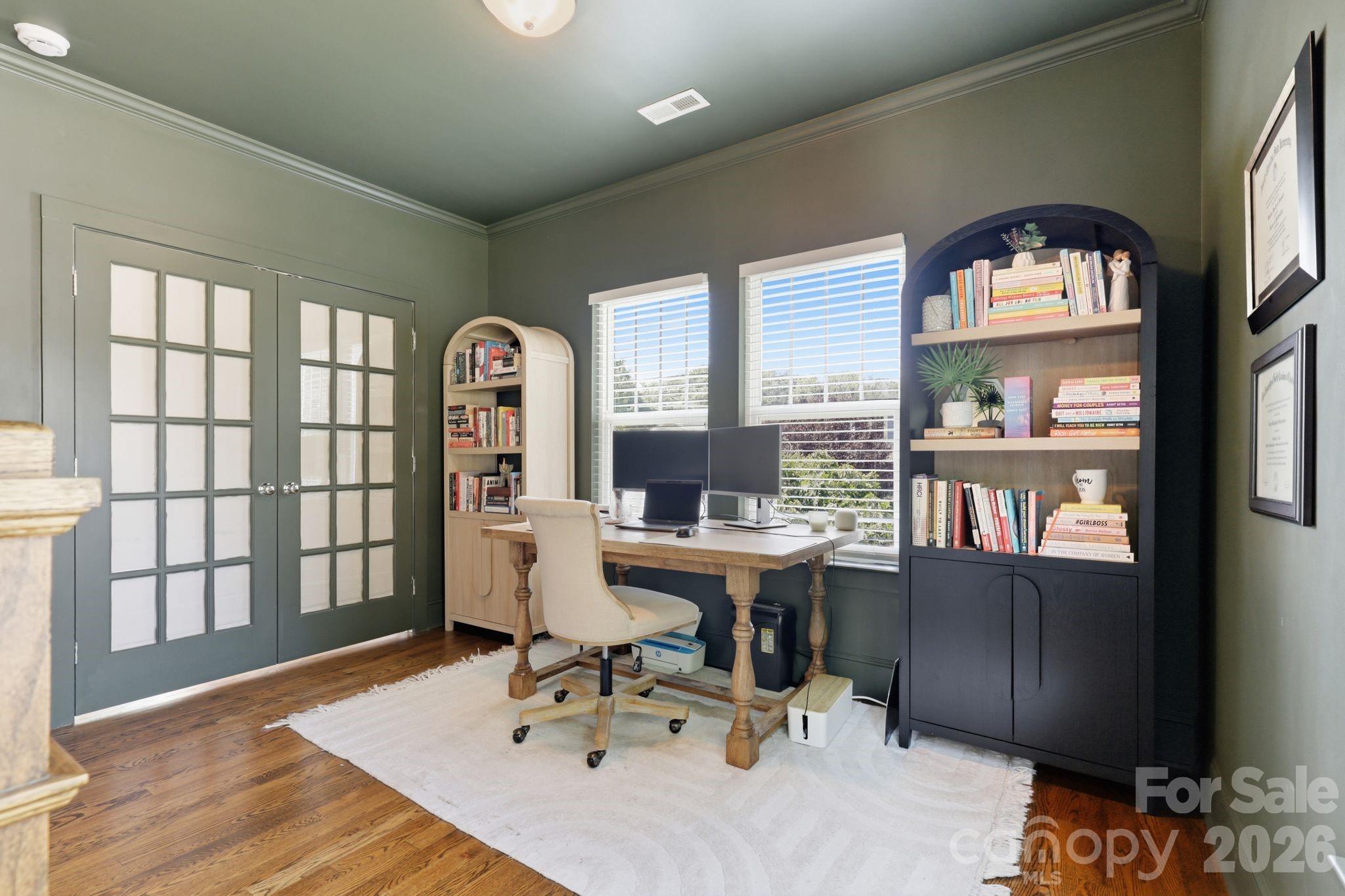3405 Benard Avenue — Charlotte
