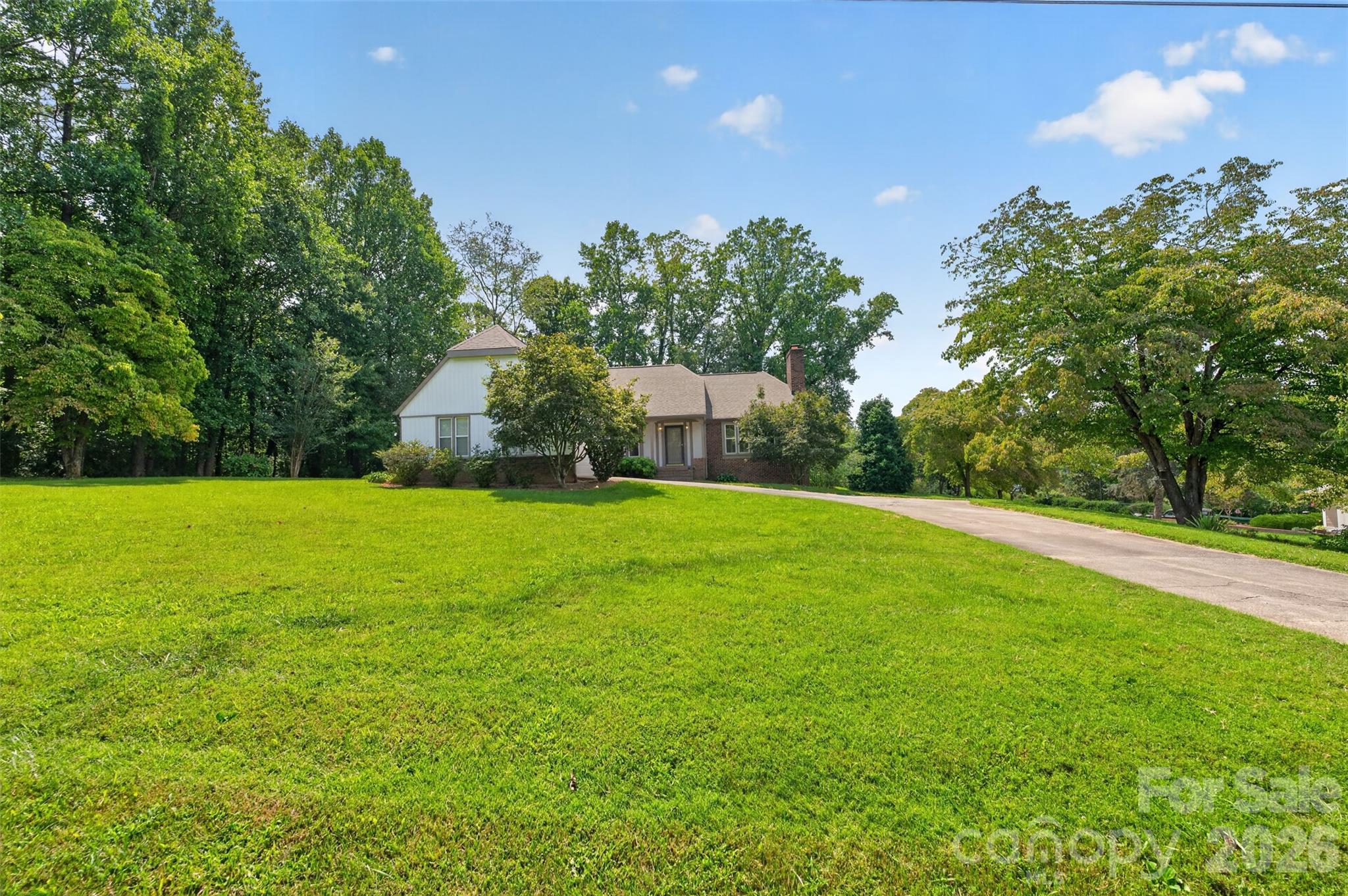 2923 Dogwood Drive — Claremont