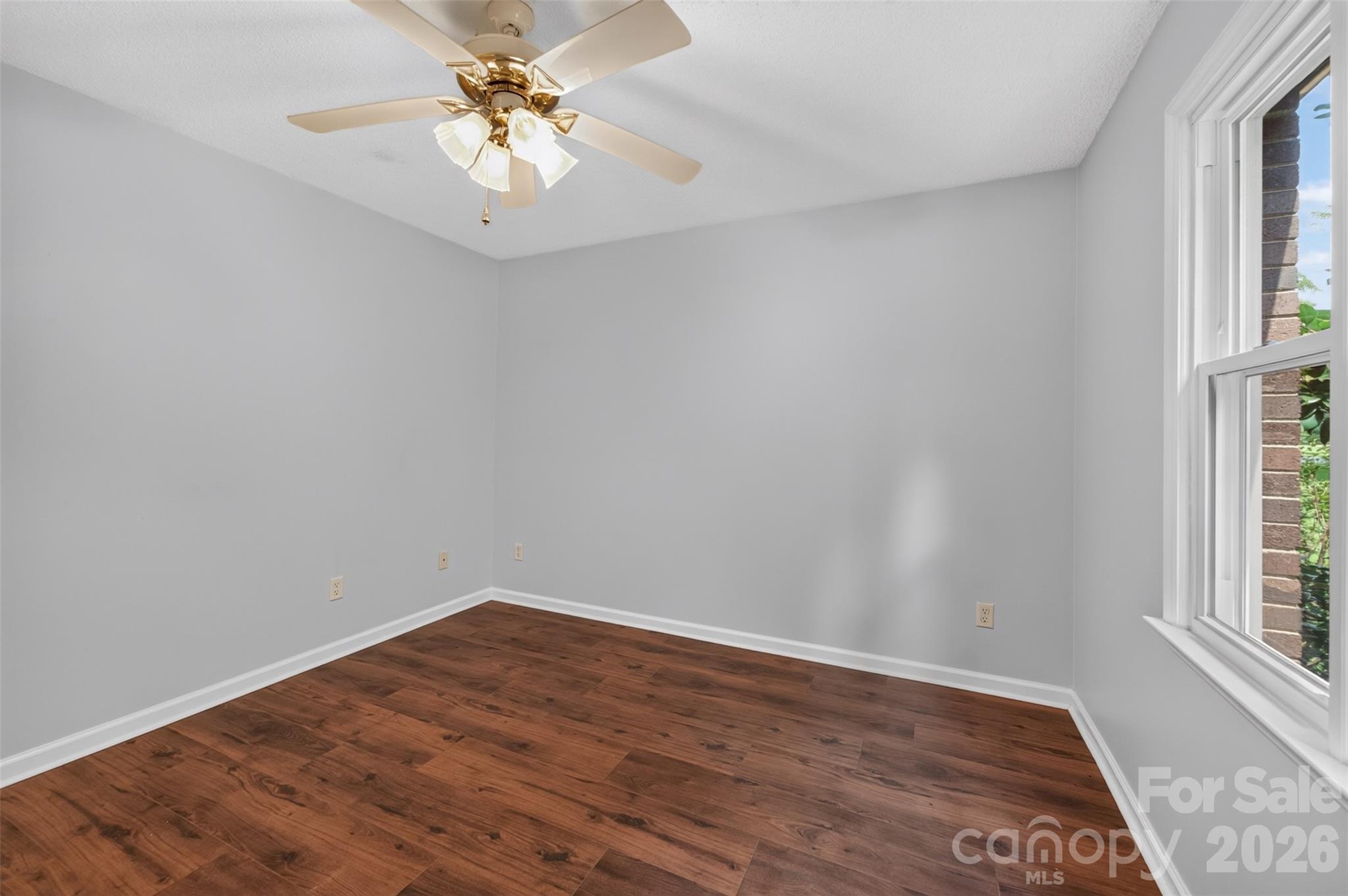 2923 Dogwood Drive — Claremont