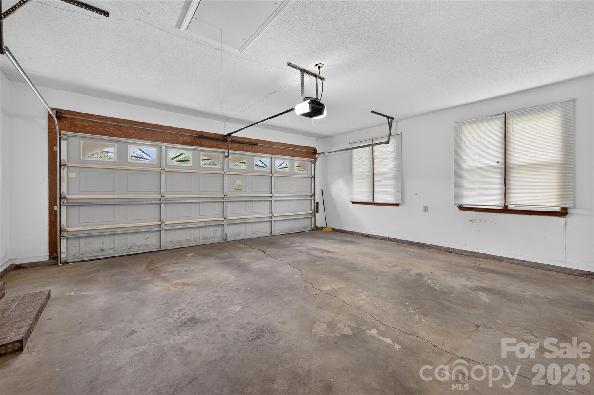 2923 Dogwood Drive — Claremont