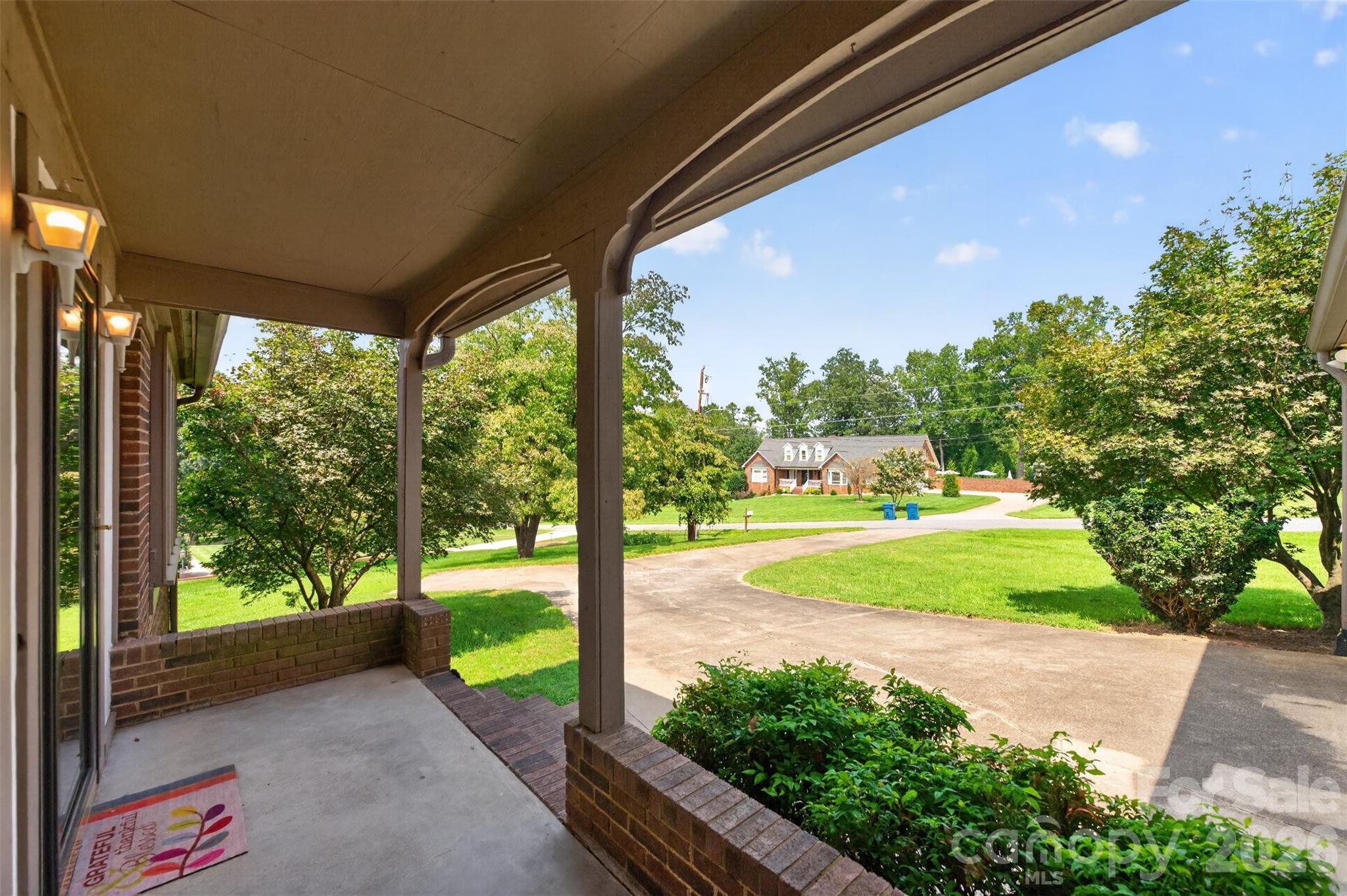 2923 Dogwood Drive — Claremont