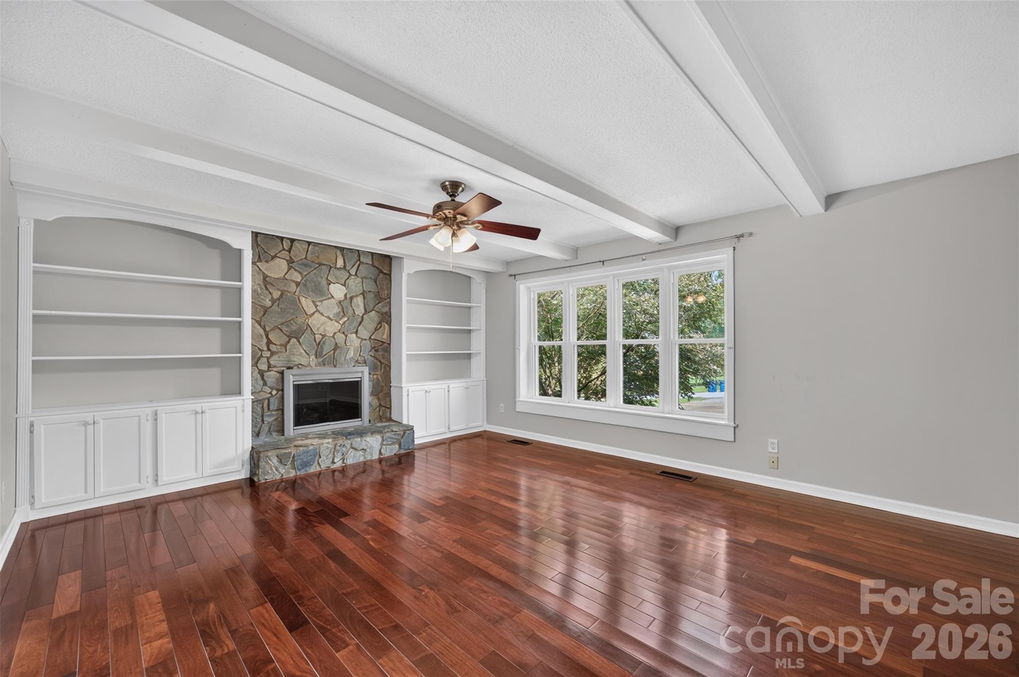 2923 Dogwood Drive — Claremont