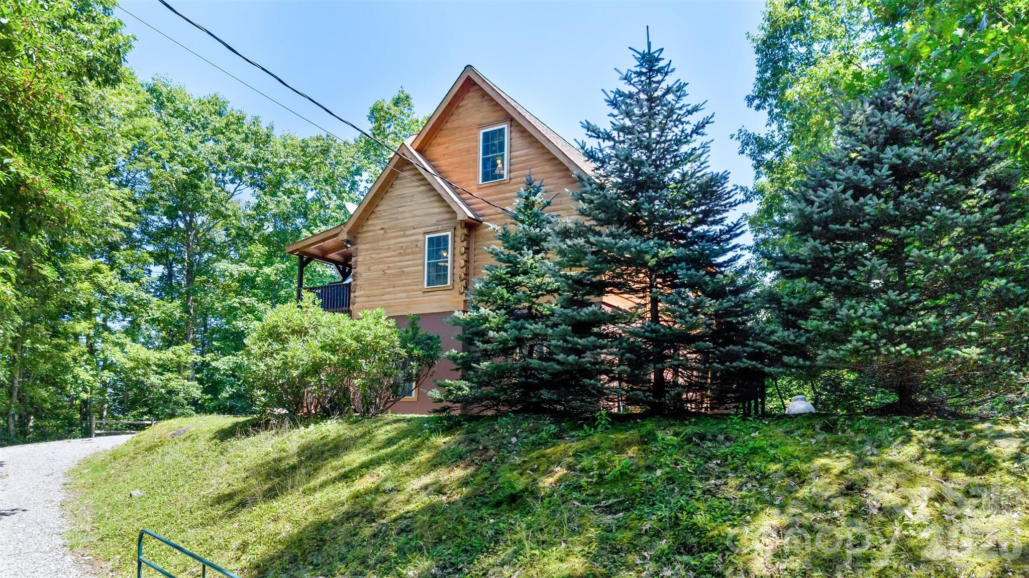 153 Tall Oaks Drive — Maggie Valley