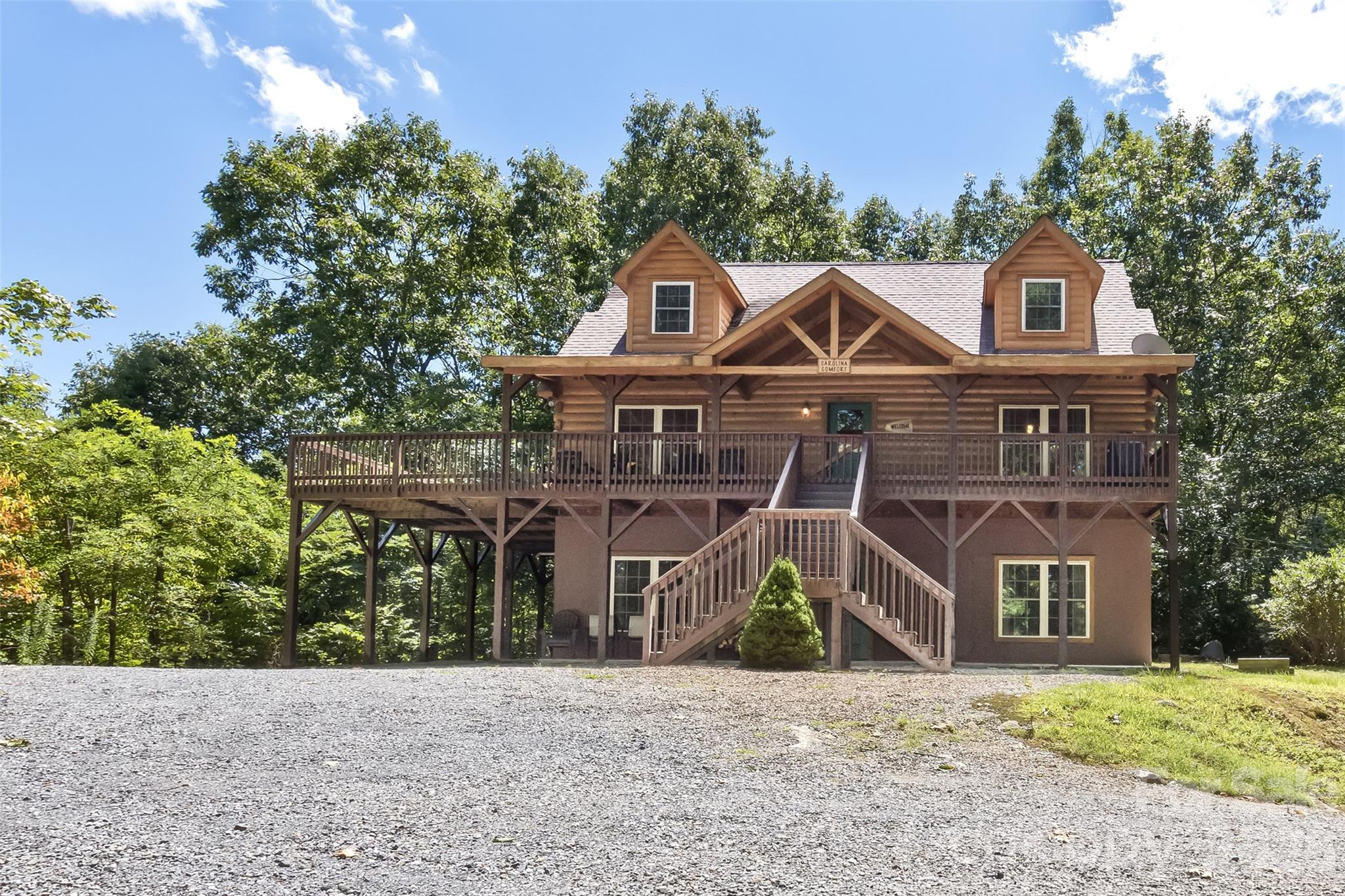 153 Tall Oaks Drive — Maggie Valley