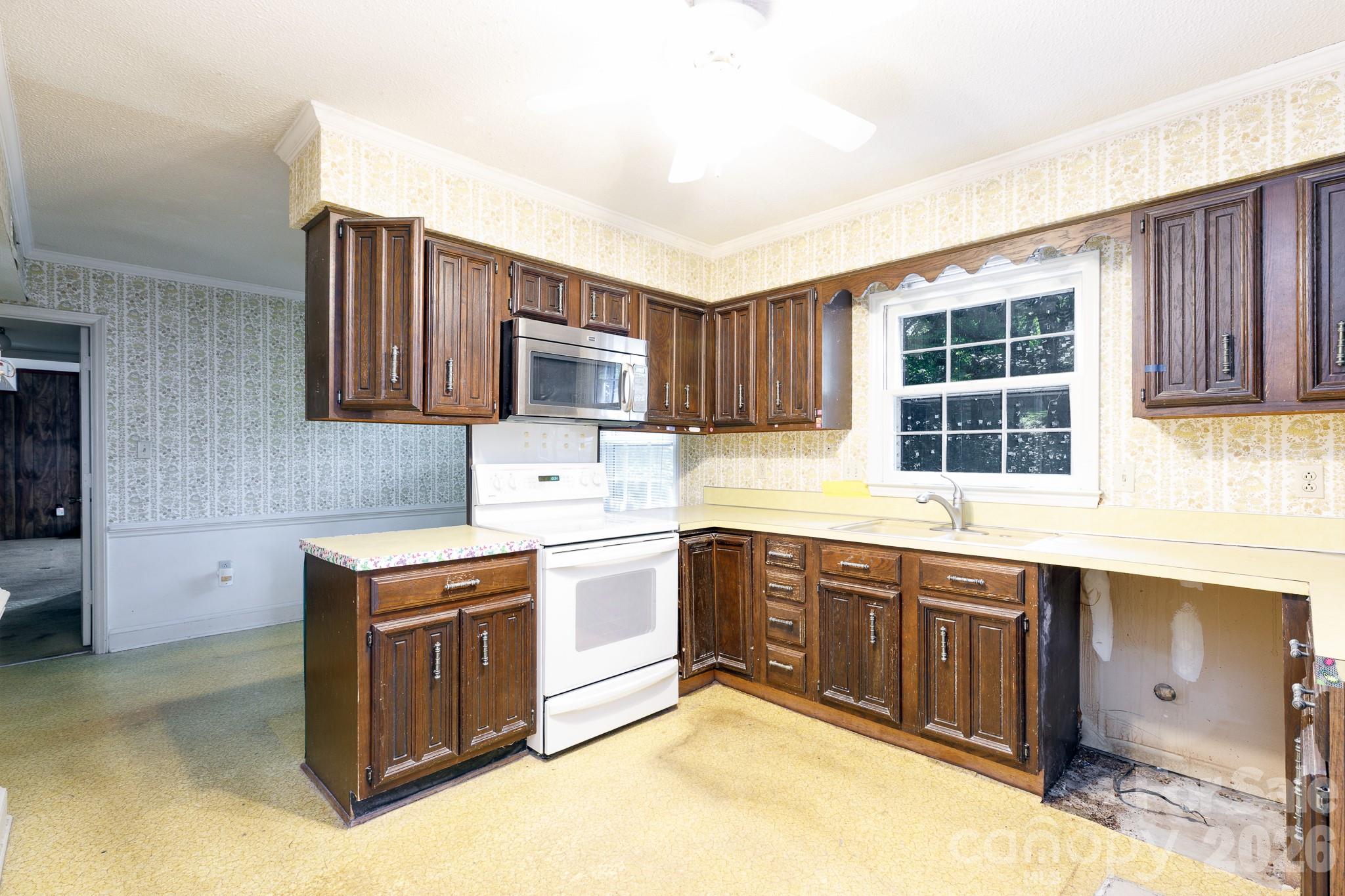 6323 Chalyce Lane — Charlotte