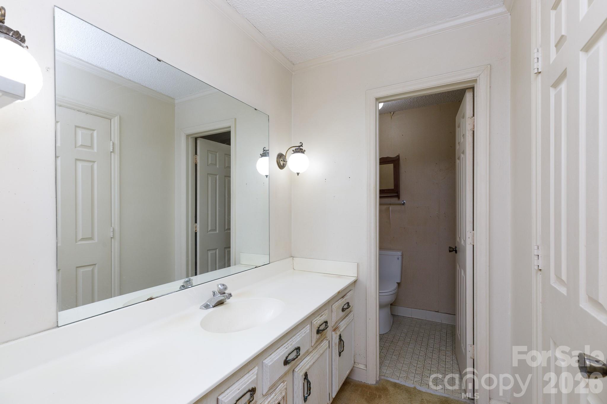 6323 Chalyce Lane — Charlotte