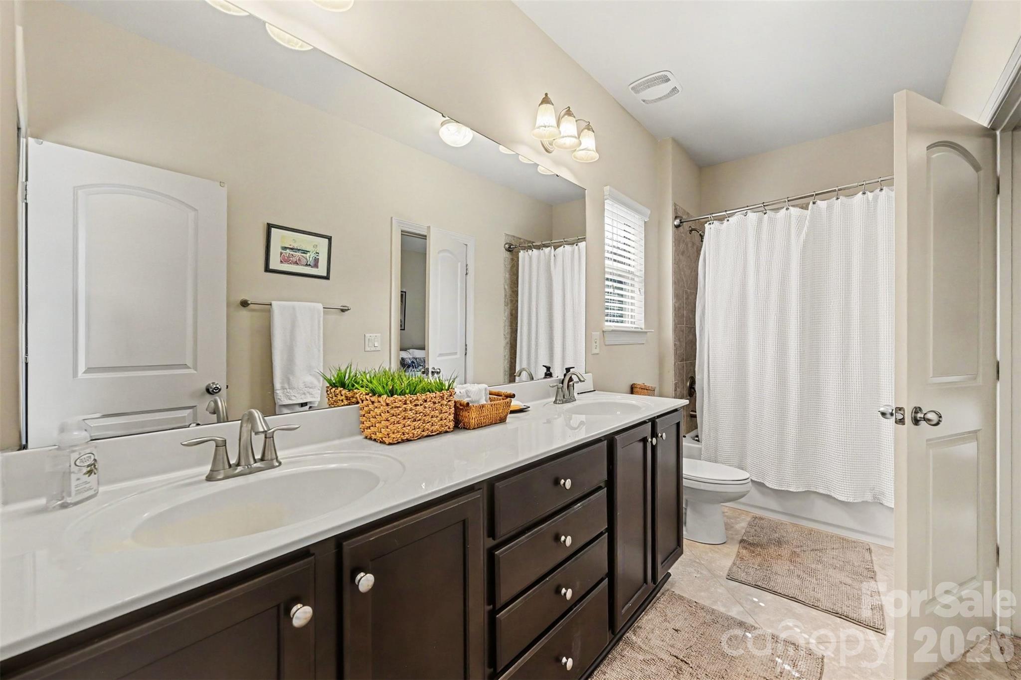4106 Deer Track Court — Mint Hill