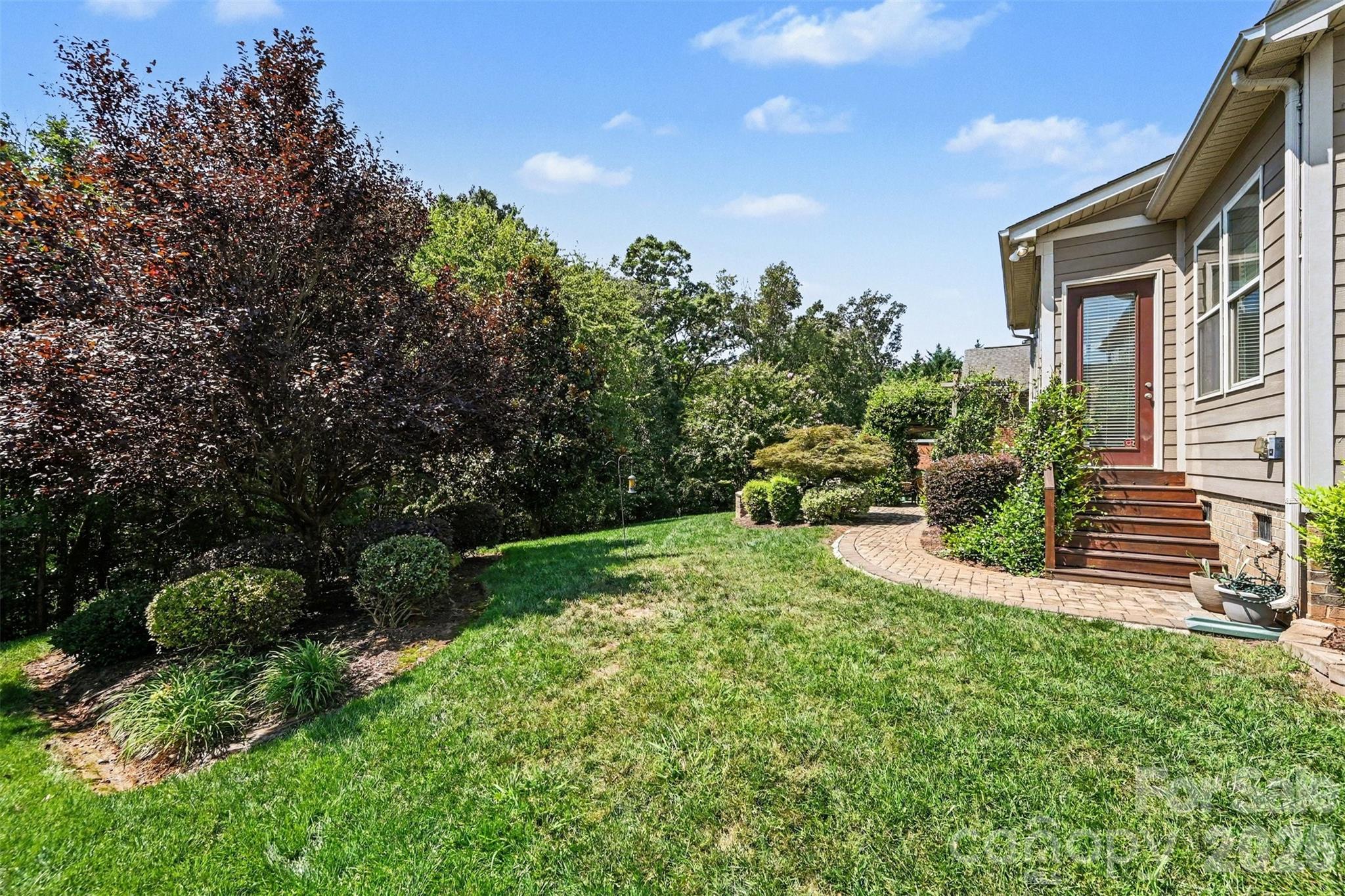 4106 Deer Track Court — Mint Hill