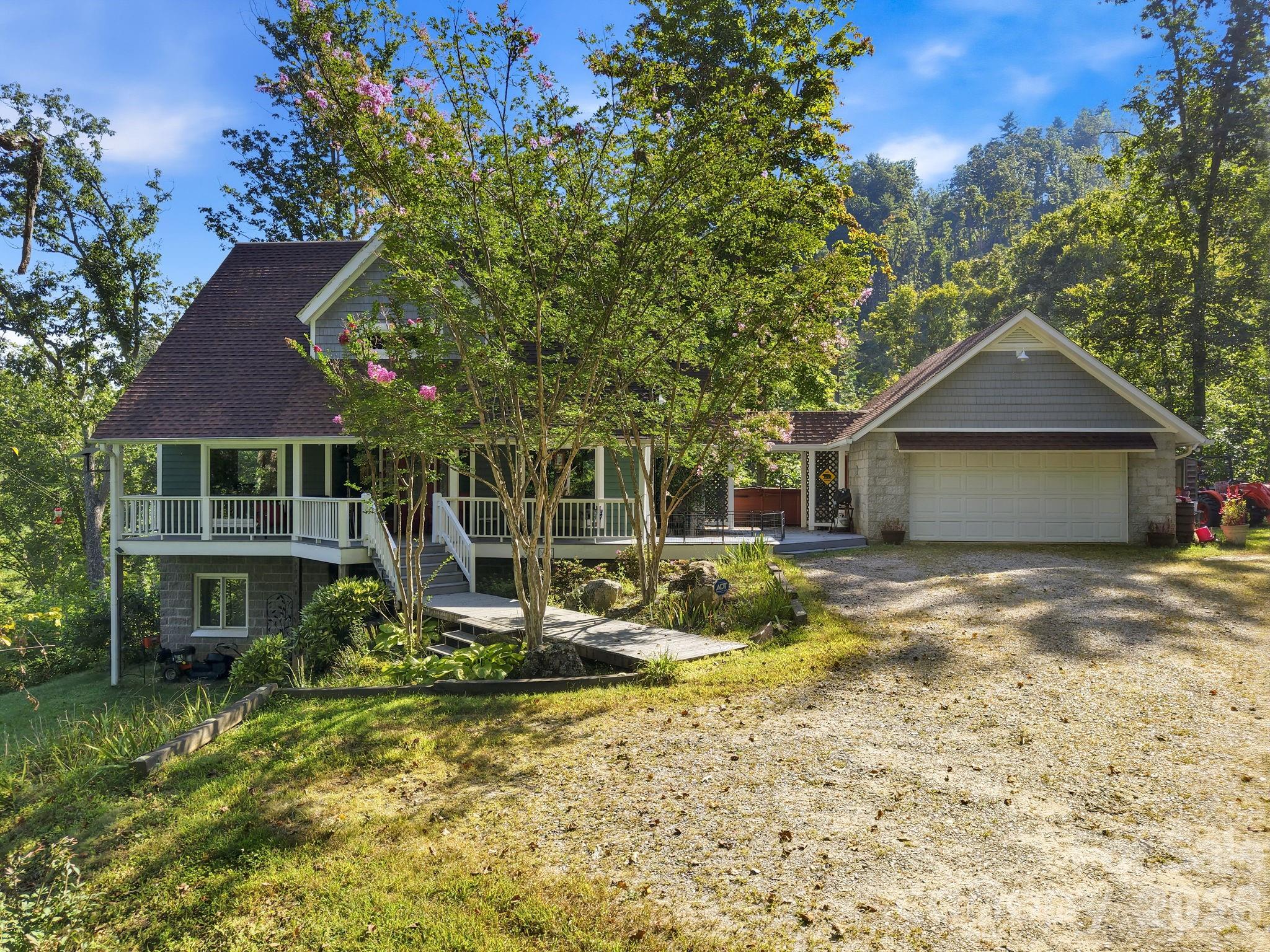 270 Upper Herron Cove Road — Weaverville