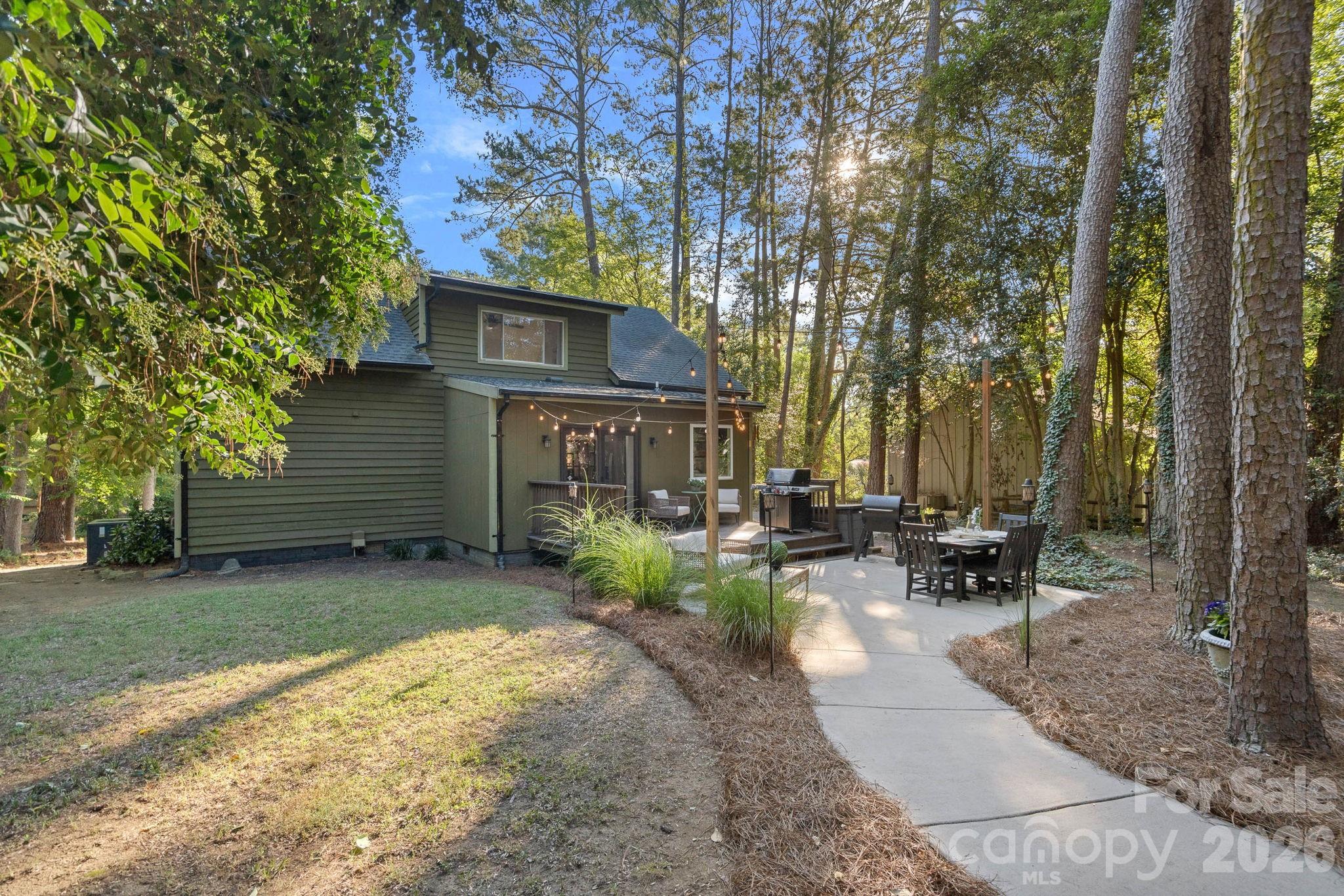 8331 Trail View Drive — Charlotte