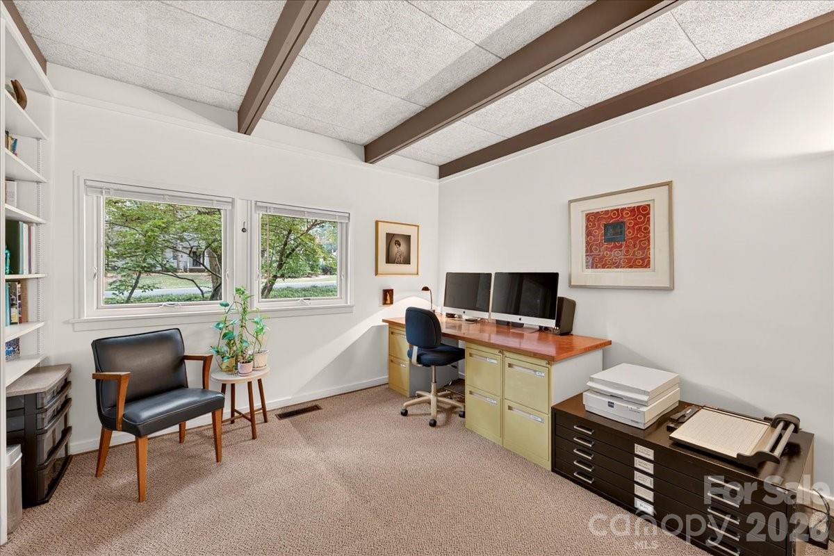 501 Ellsworth Road — Charlotte
