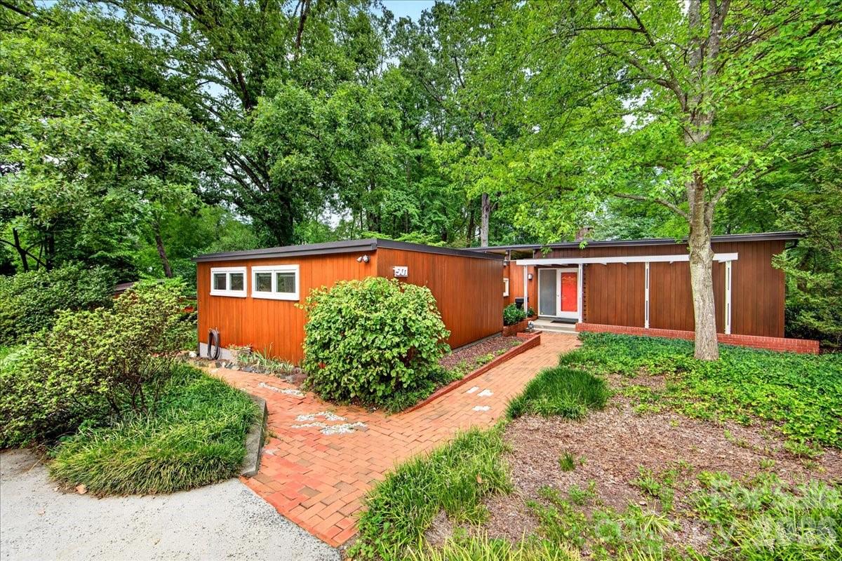 501 Ellsworth Road — Charlotte