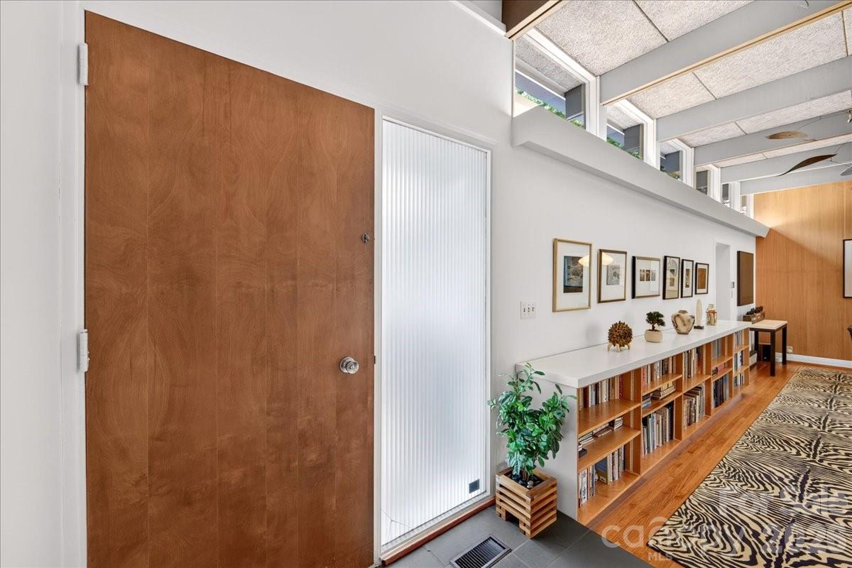 501 Ellsworth Road — Charlotte