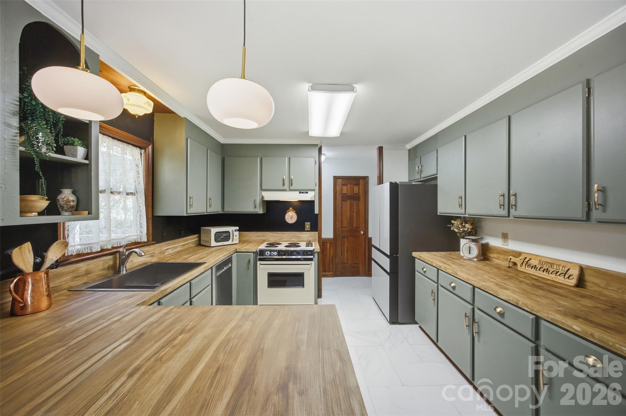 9319 Old Gold Mine Court — Mint Hill