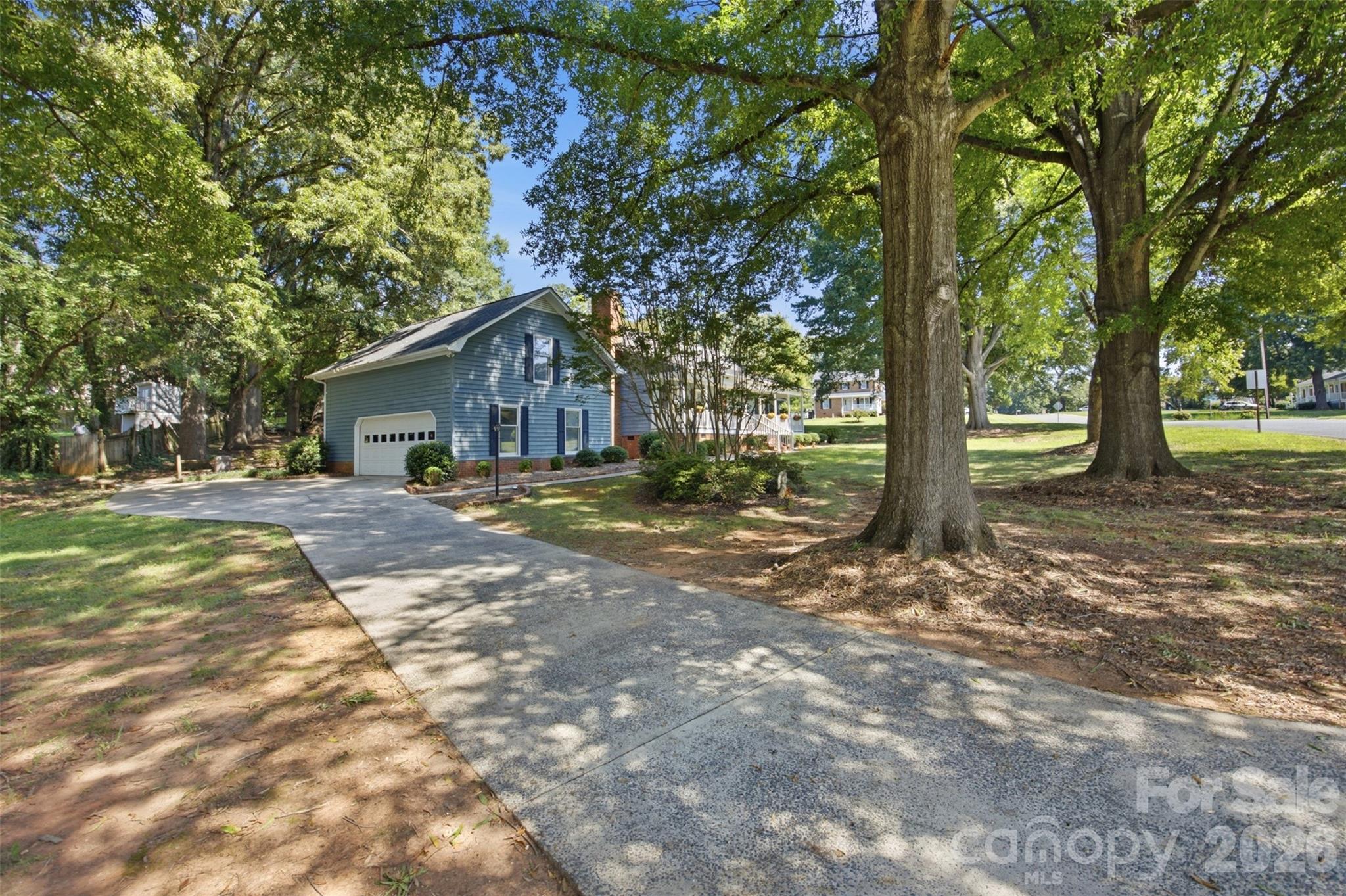 9319 Old Gold Mine Court — Mint Hill